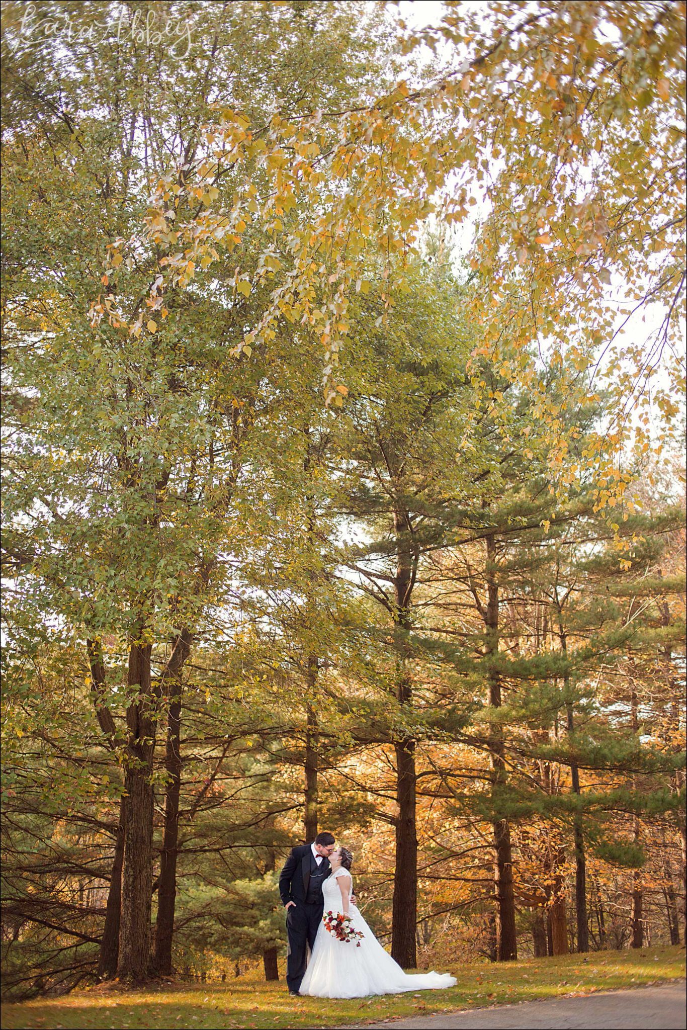 Outdoor Fall Red Real Wedding Inspiration