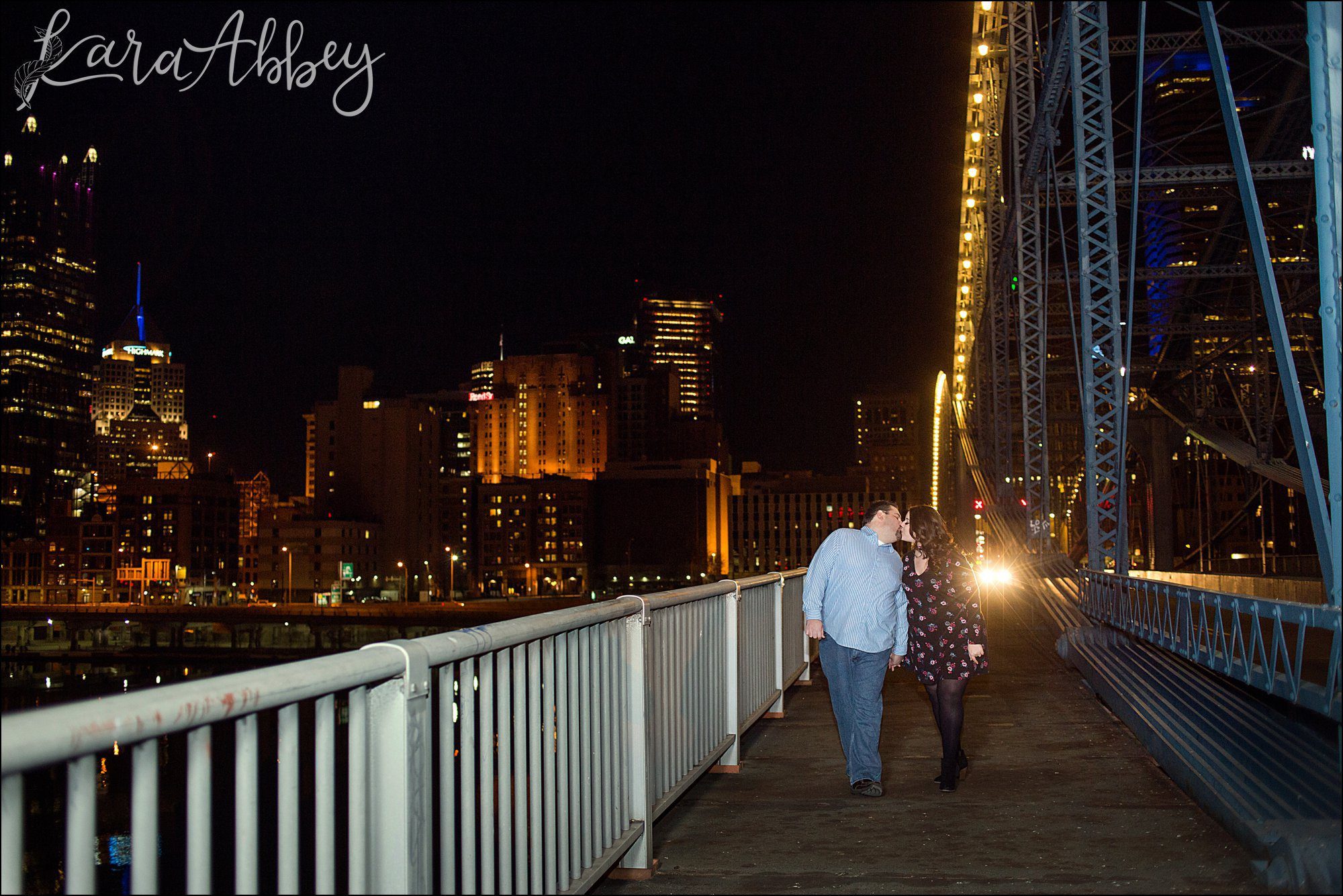 Smithfield Street Bridge Engagement Photos at Night by Pittsburgh, PA Wedding Photographer