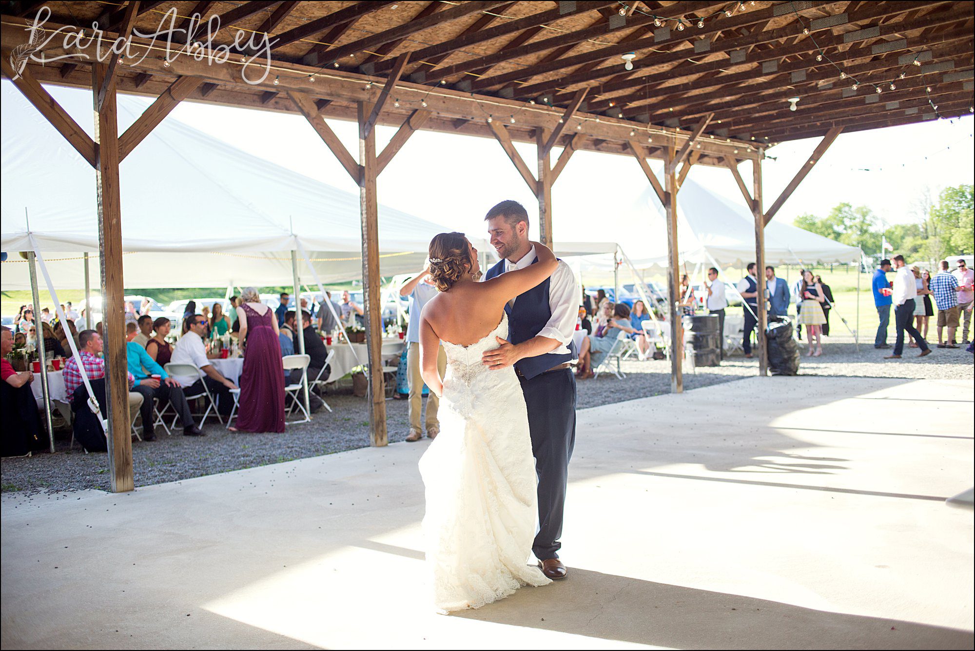 Burgundy & Navy Spring Wedding Inspiration - First Dance