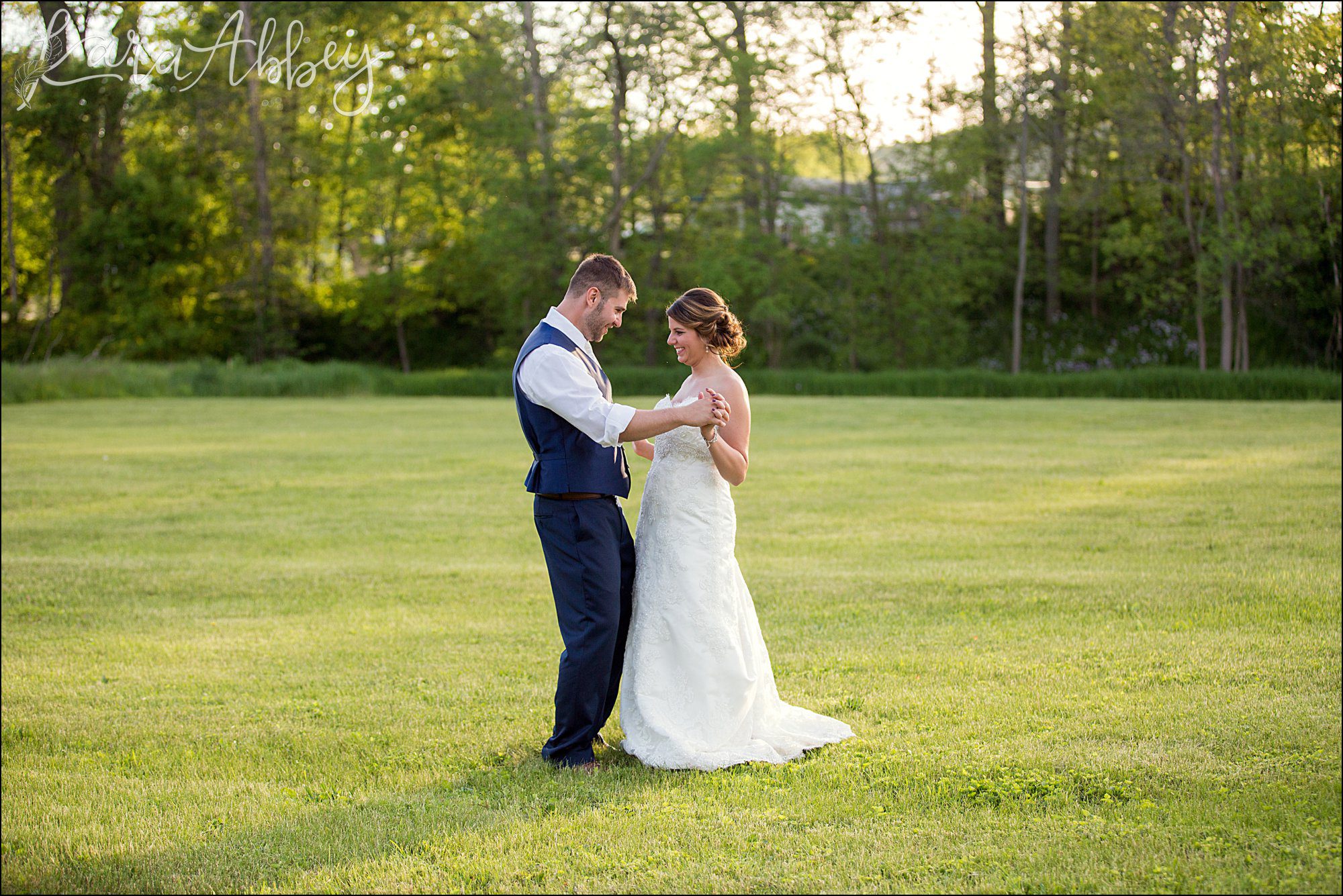 Burgundy & Navy Spring Wedding Inspiration - Sunset Portraits