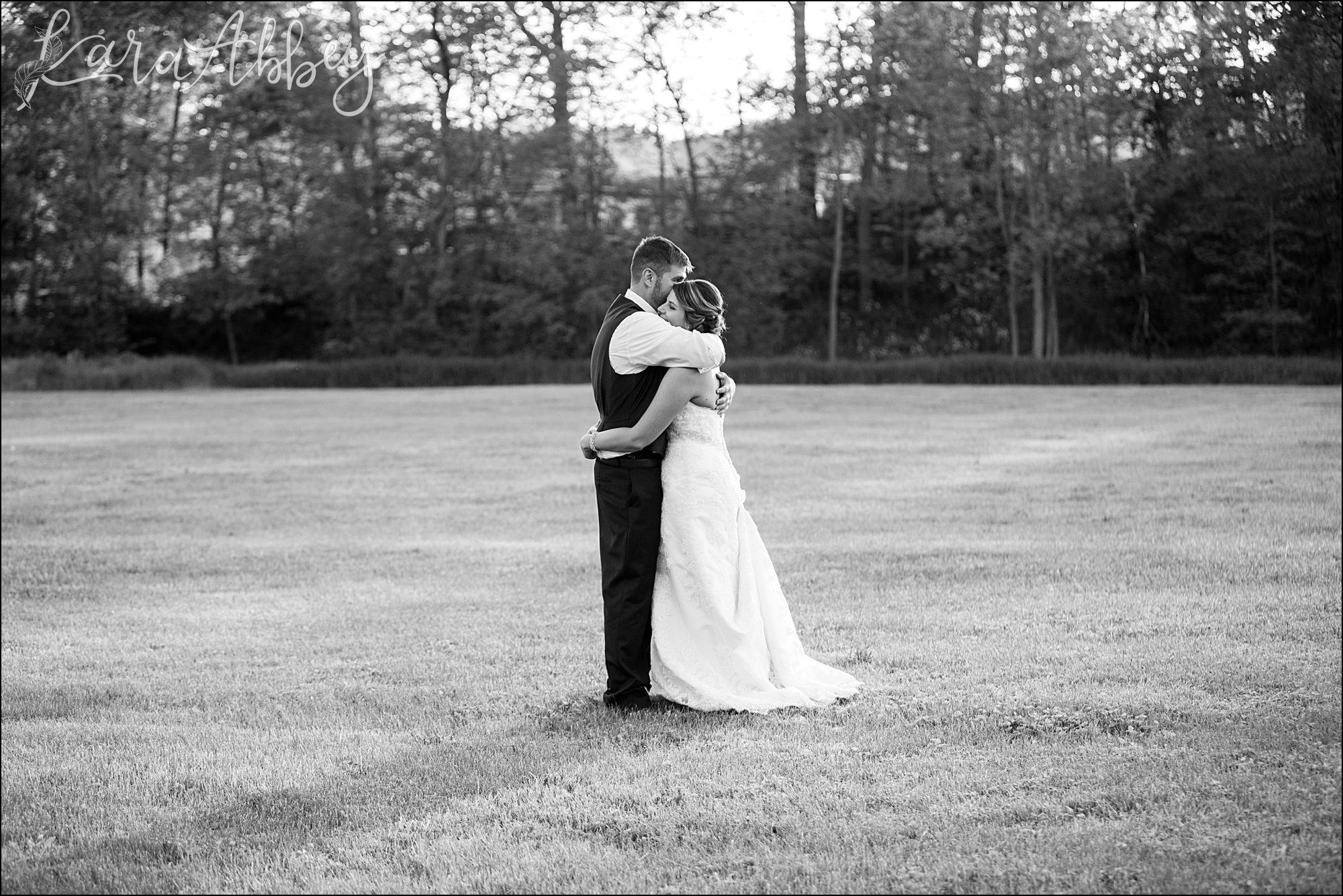 Burgundy & Navy Spring Wedding Inspiration - Sunset Portraits