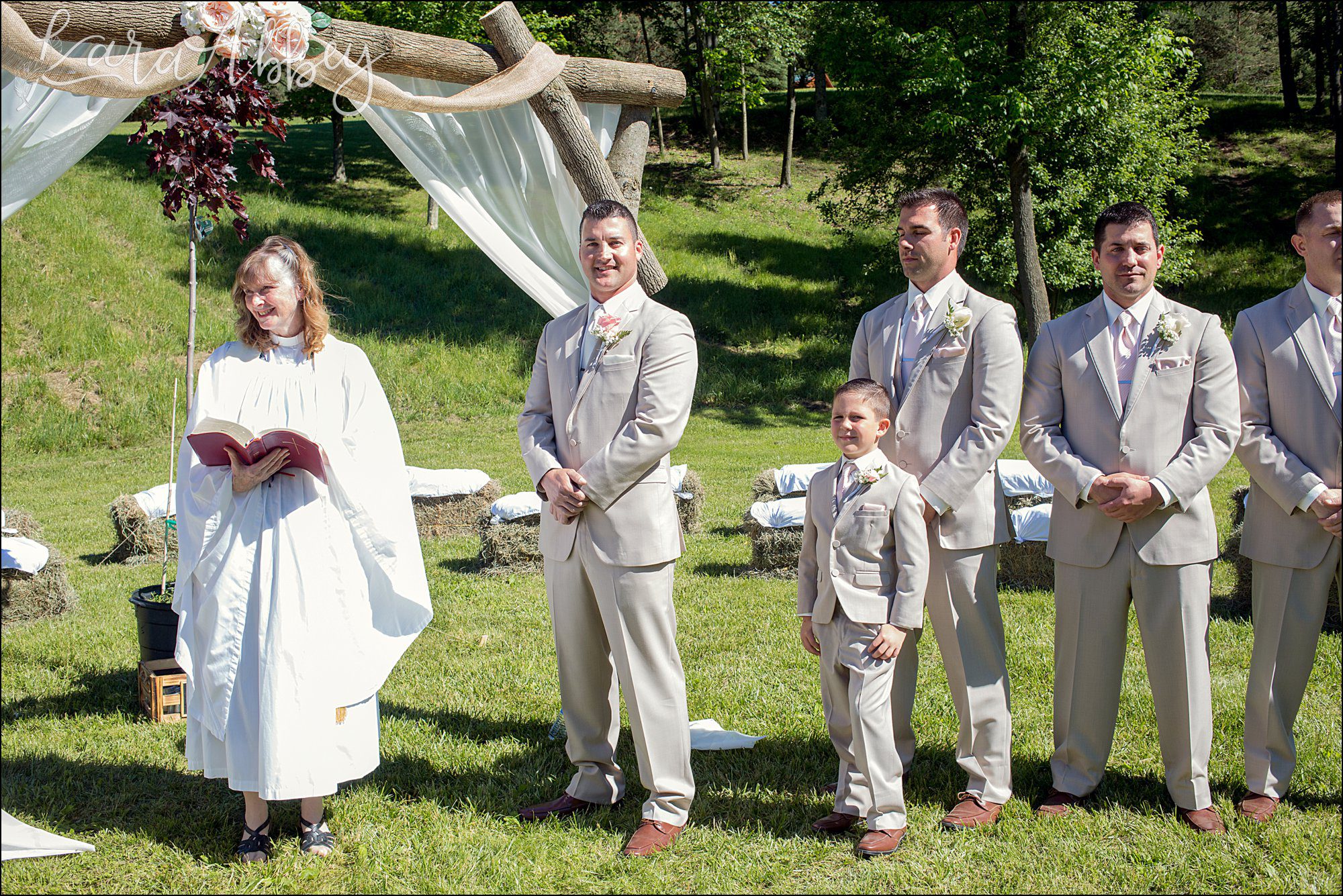 Summer Blush Wedding at Foggy Hollow by Irwin, PA Wedding Photographer