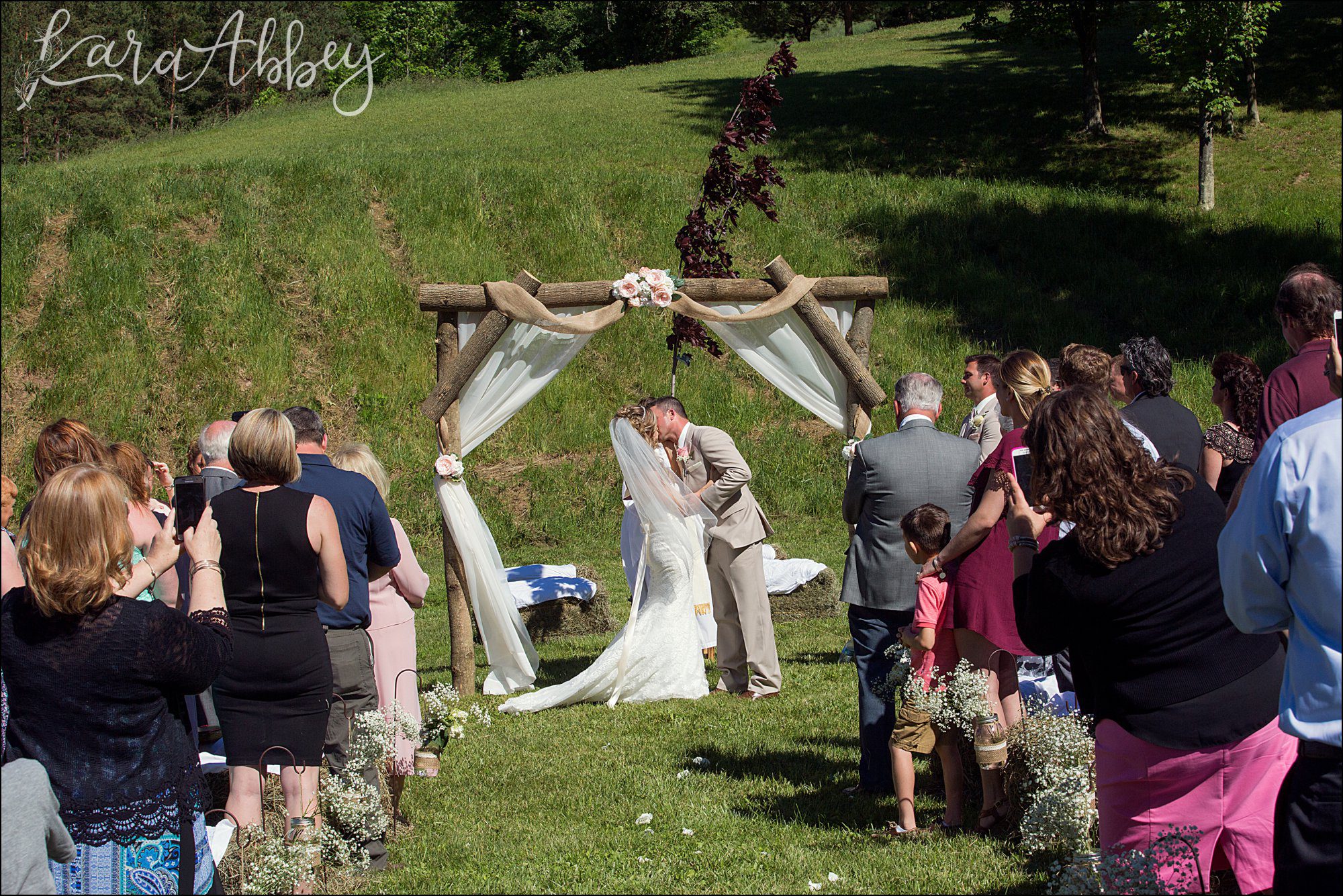 Summer Blush Wedding at Foggy Hollow by Irwin, PA Wedding Photographer