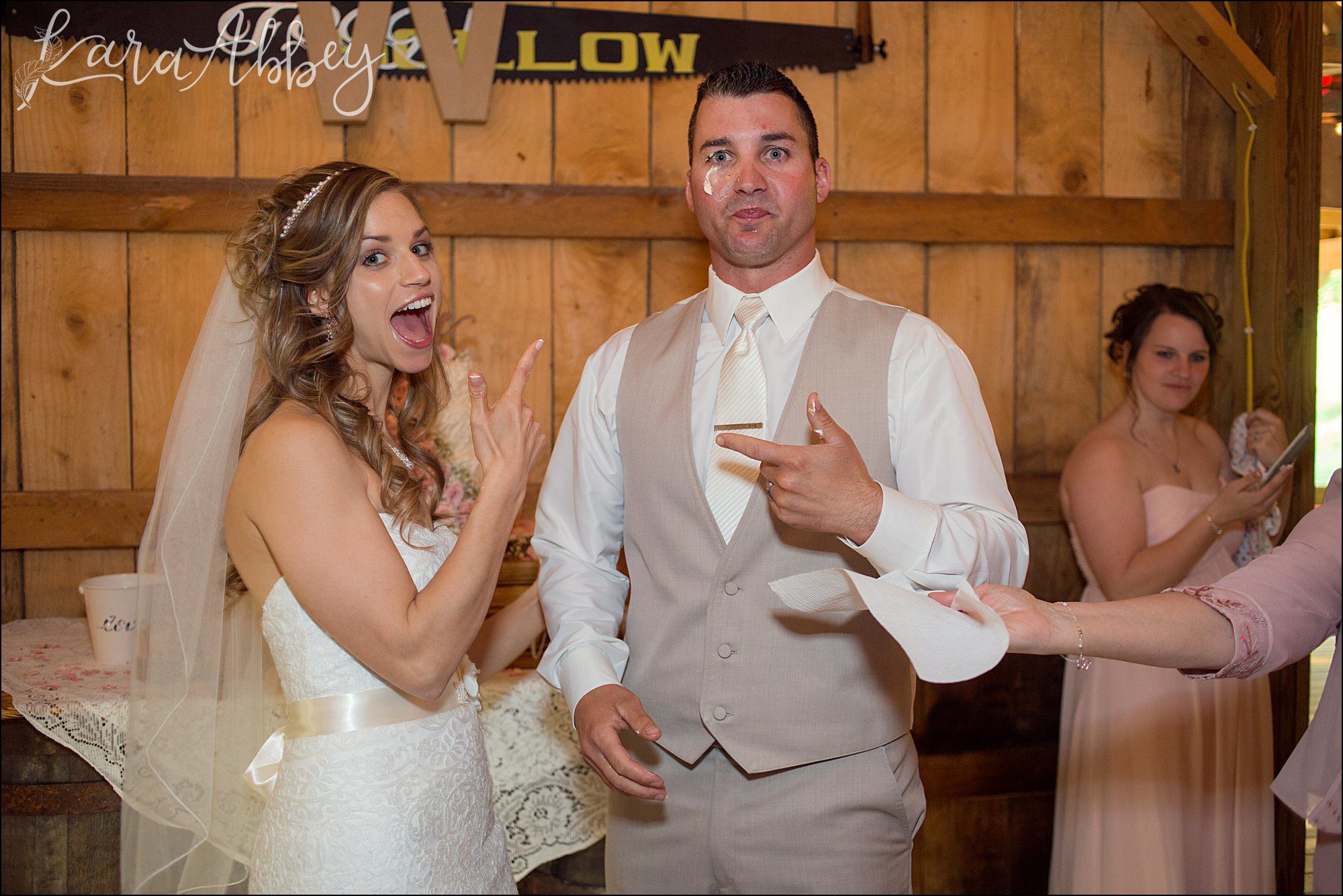 Summer Blush Wedding at Foggy Hollow by Irwin, PA Wedding Photographer