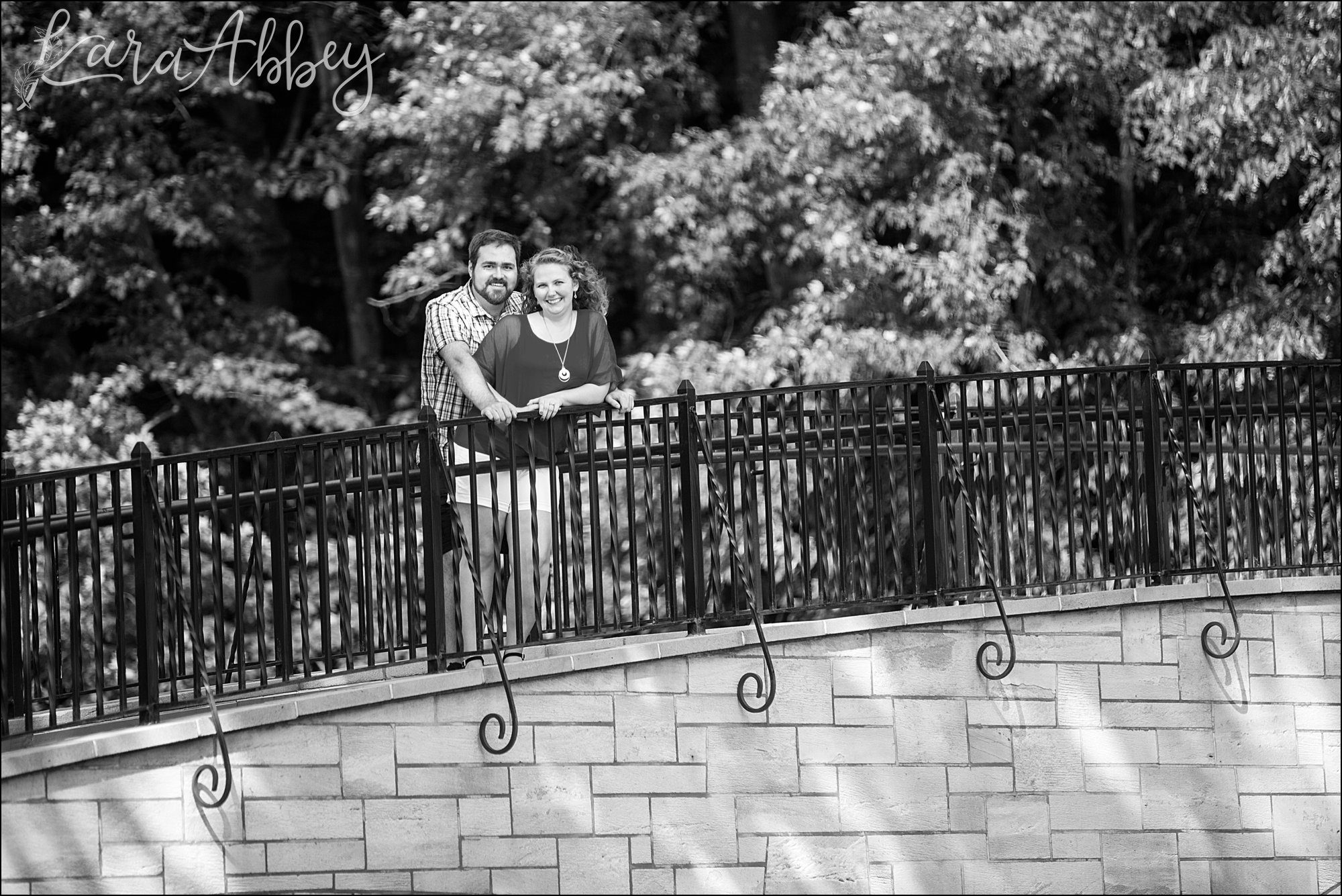 Summer Engagement Photography at Grove City College, Pennsylvania_0001Summer Engagement Photography at Grove City College on the Rainbow Bridge