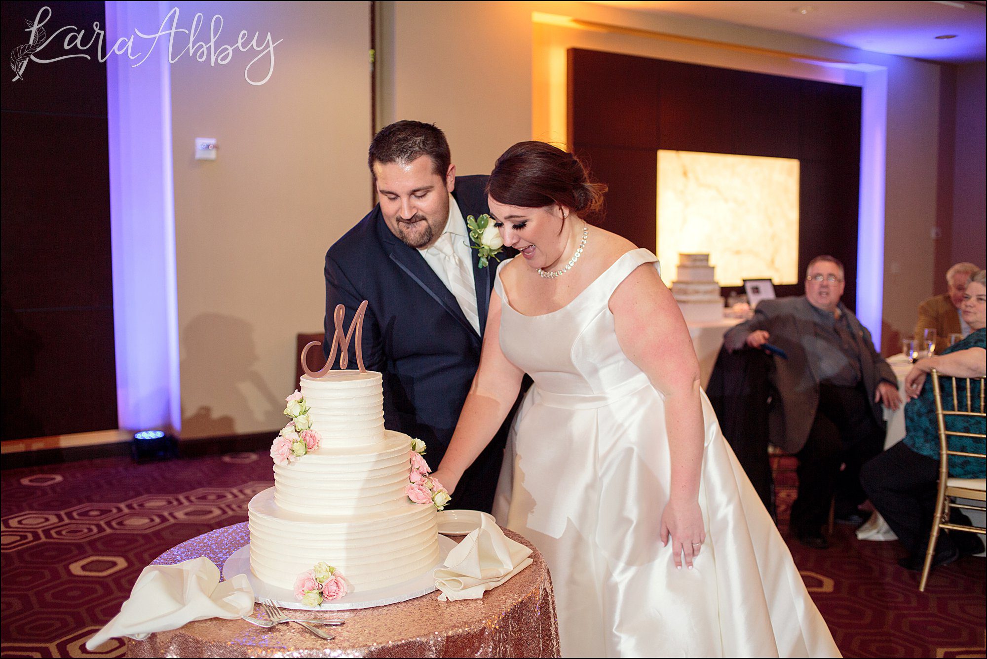 Rose Gold DoubleTree Hotel in Downtown Pittsburgh, PA Reception - Cut The Cake