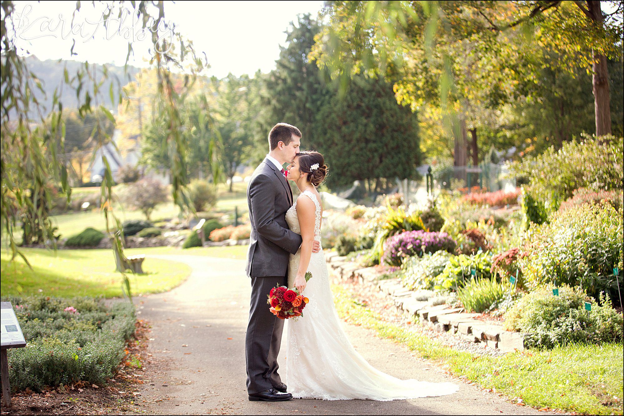 Irwin, PA Wedding Photographer Shares Favorite Images from 2017