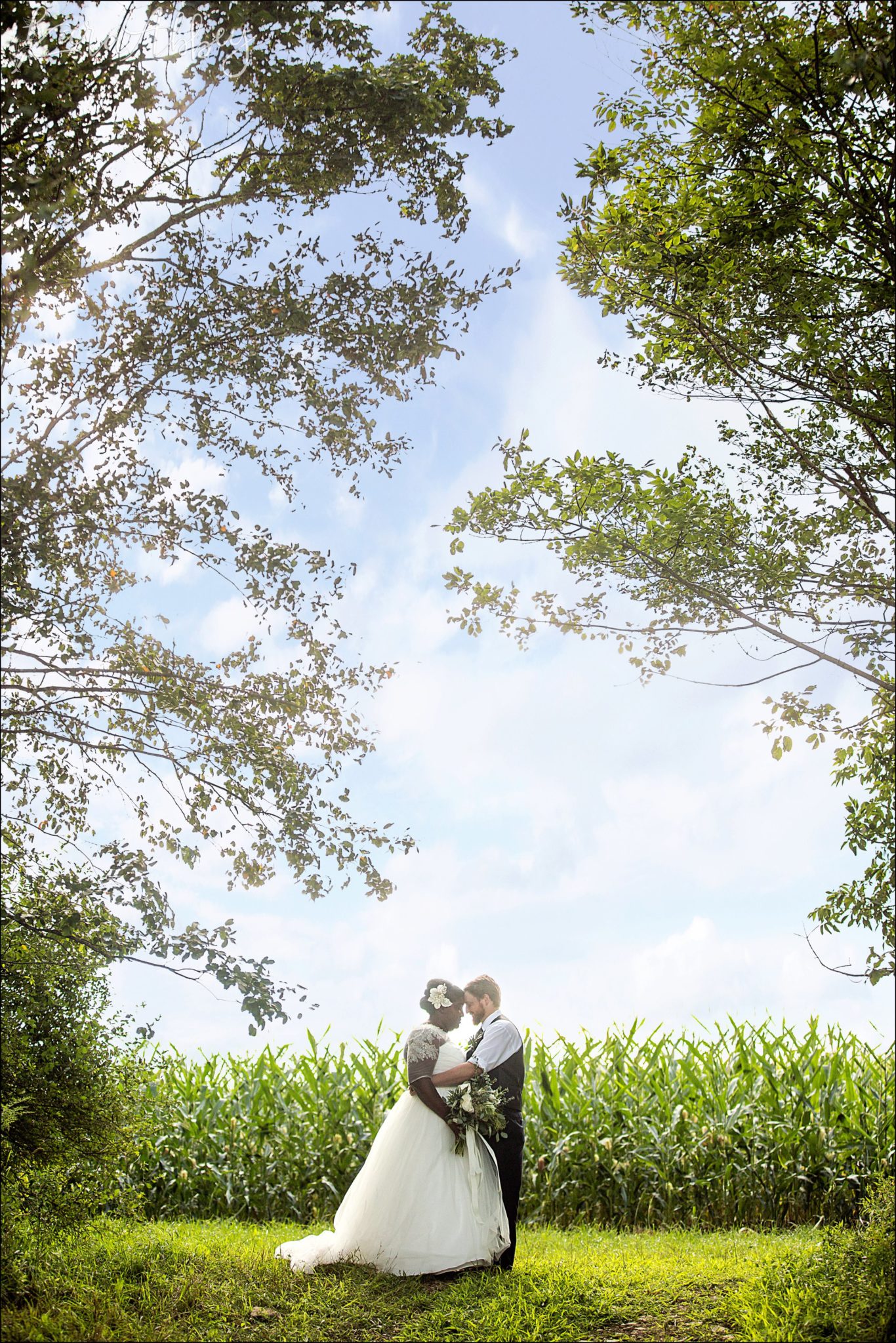 Irwin, PA Wedding Photographer Shares Favorite Images from 2017