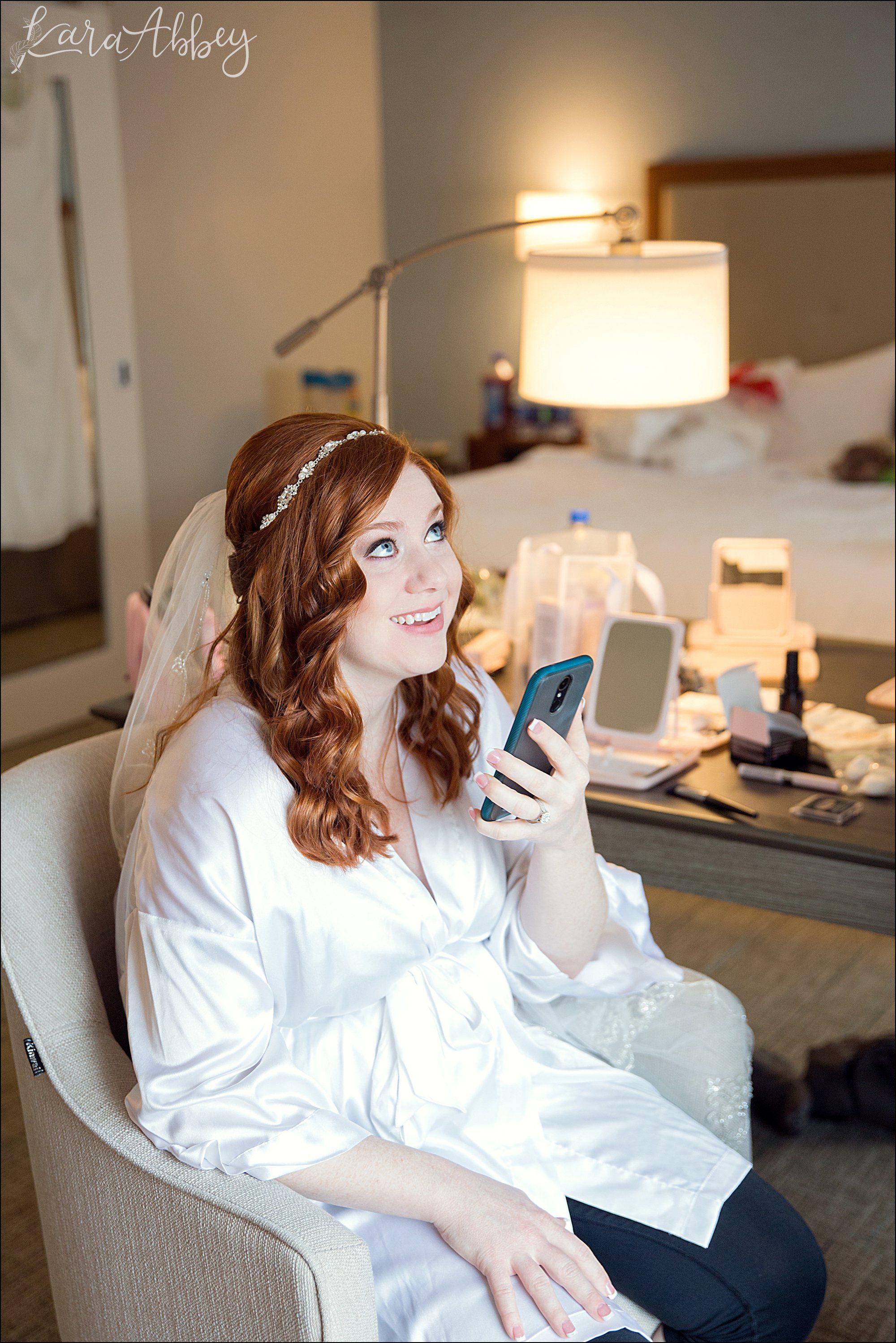 St. Patrick's Day Winter Wedding - Getting Ready at the Hampton Inn in Irwin, PA