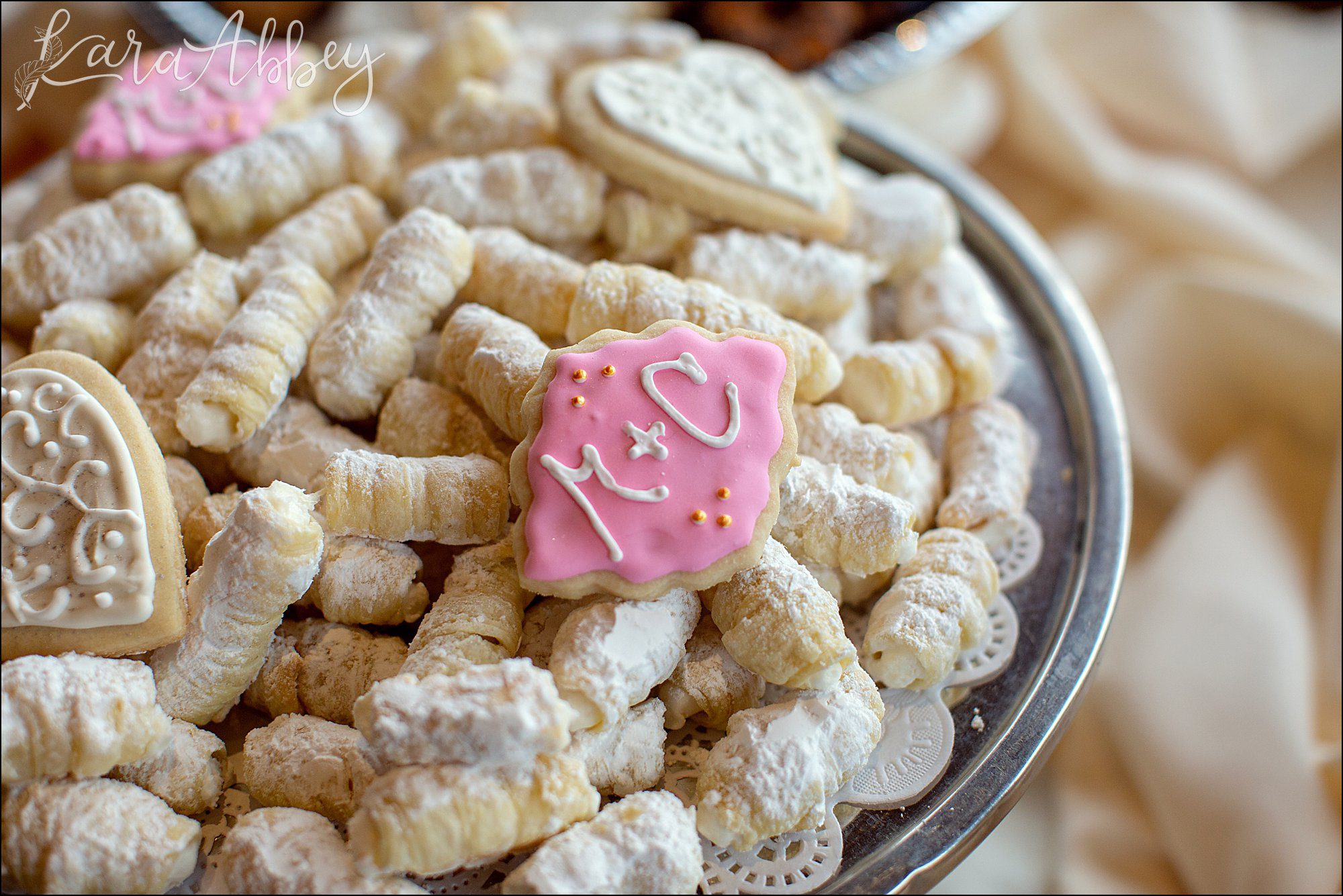 Ladylock Cookies for Cookie Table