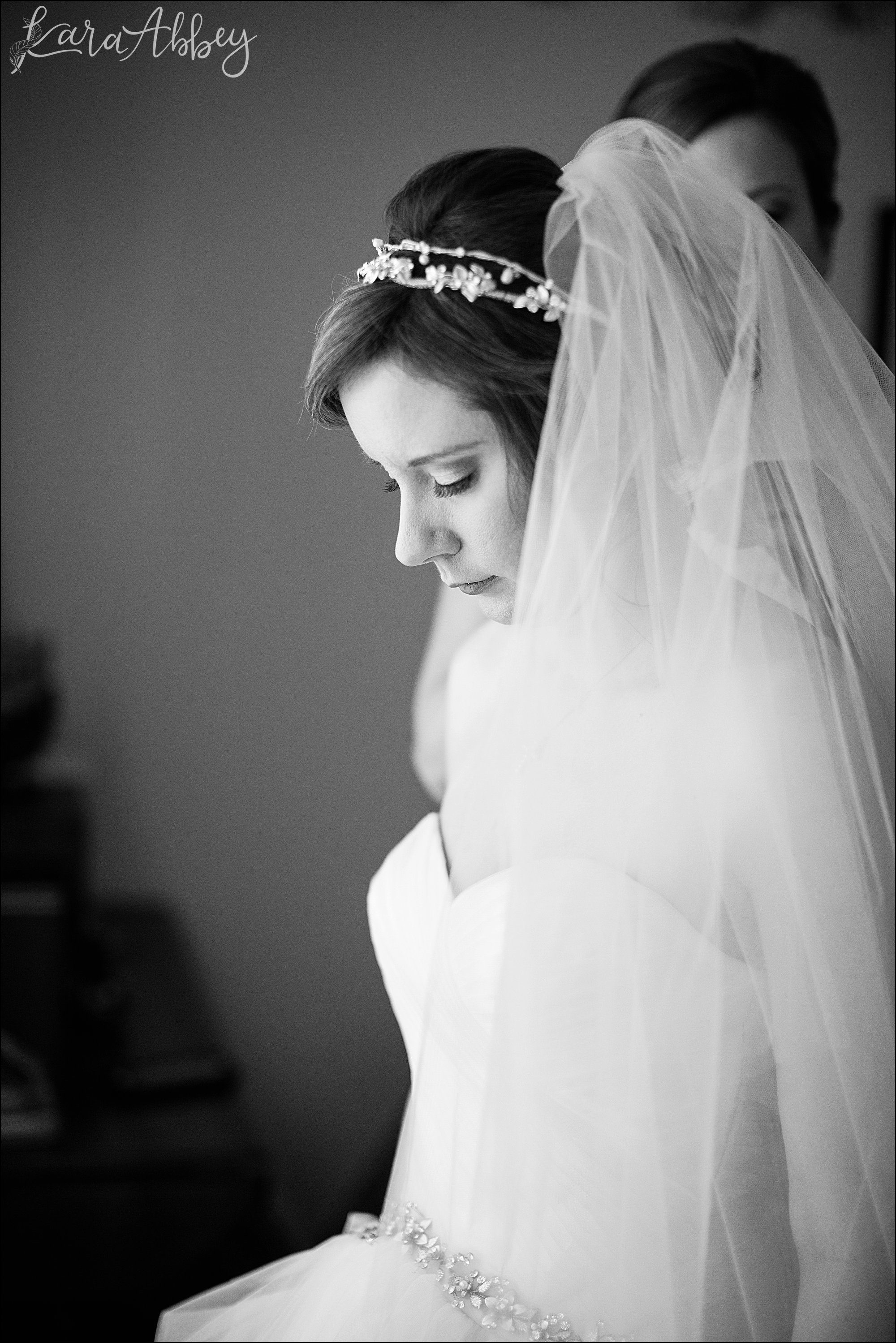 Bride Getting Ready in Irwin, PA