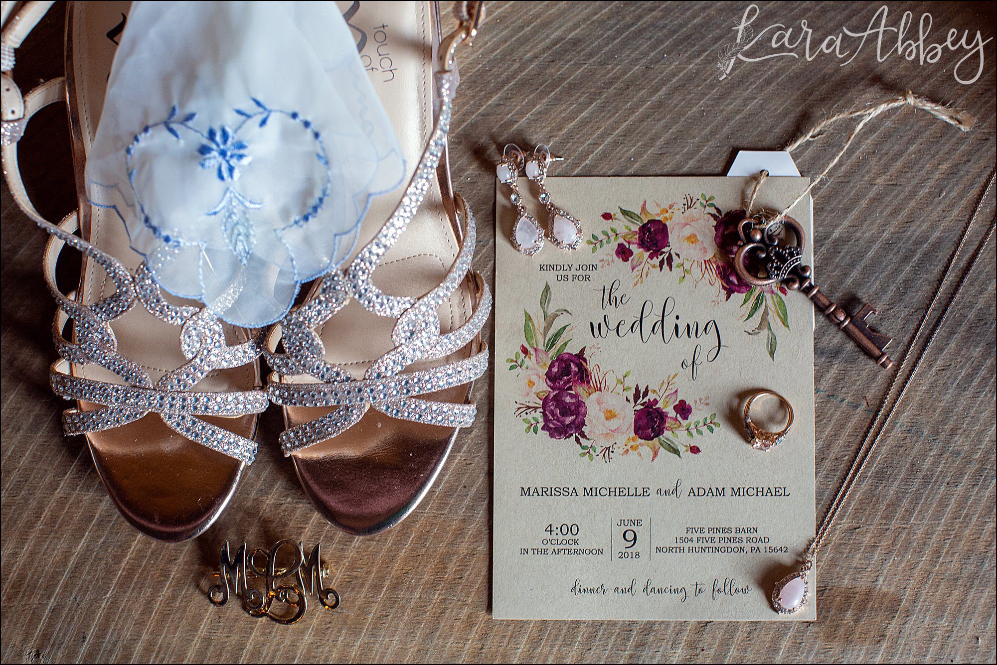 Elegant Summer Wedding at Five Pines Barn in Irwin, PA