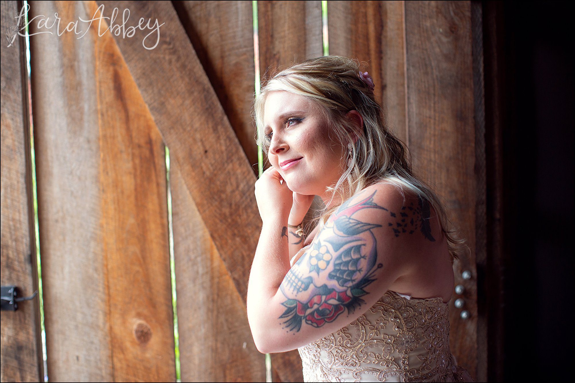 Elegant Summer Wedding at Five Pines Barn in Irwin, PA