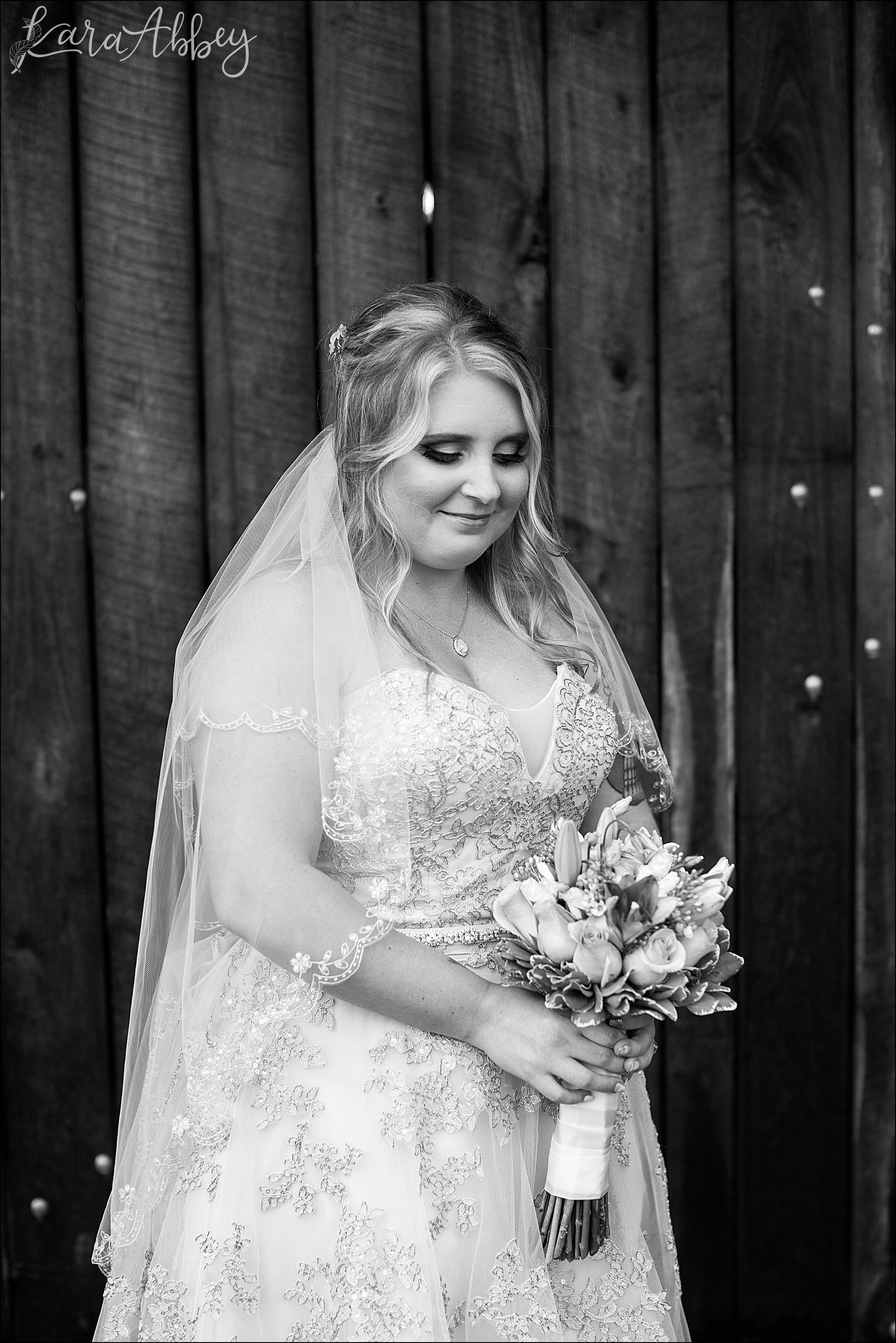 Elegant Summer Wedding at Five Pines Barn in Irwin, PA