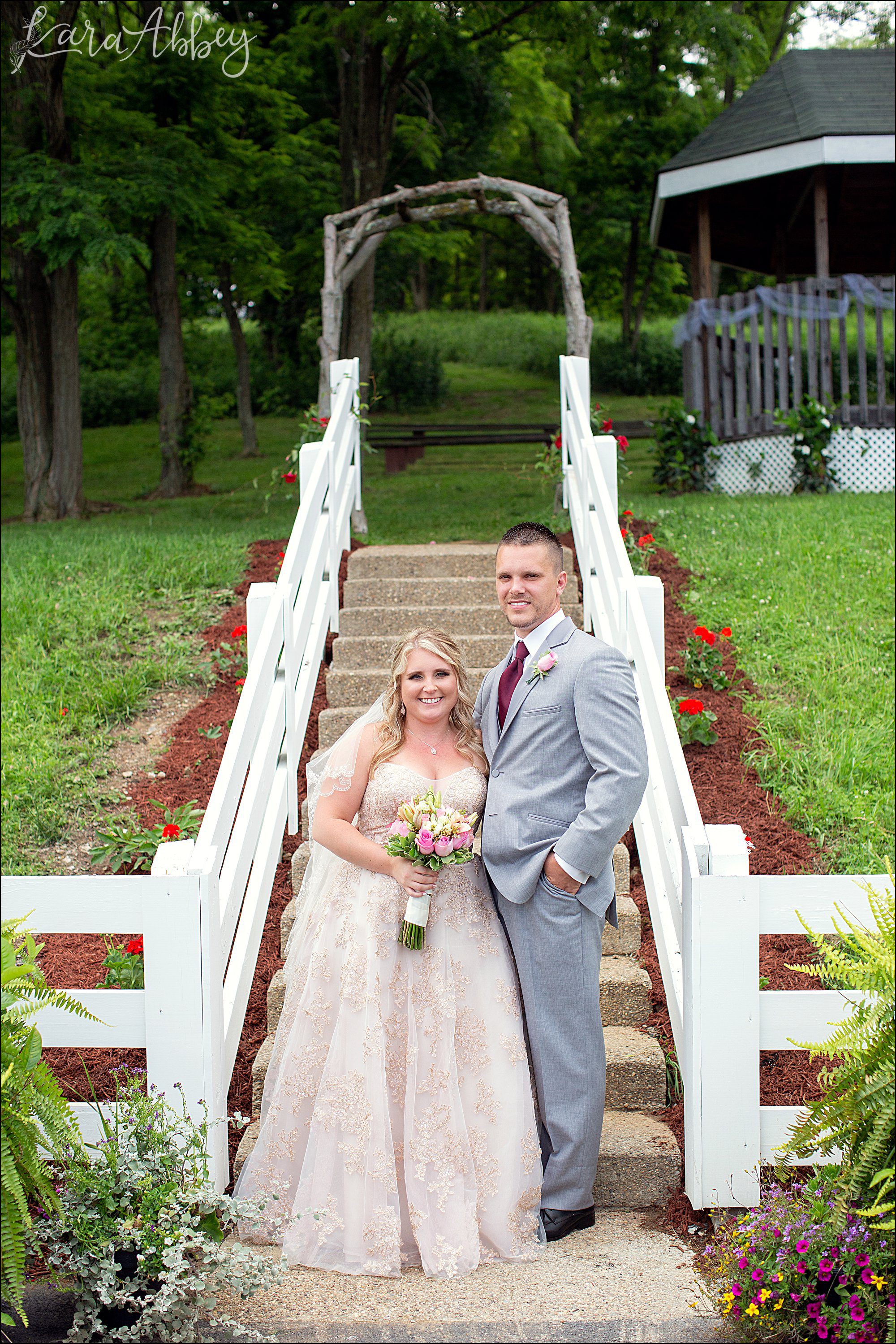 Elegant Summer Wedding at Five Pines Barn in Irwin, PA