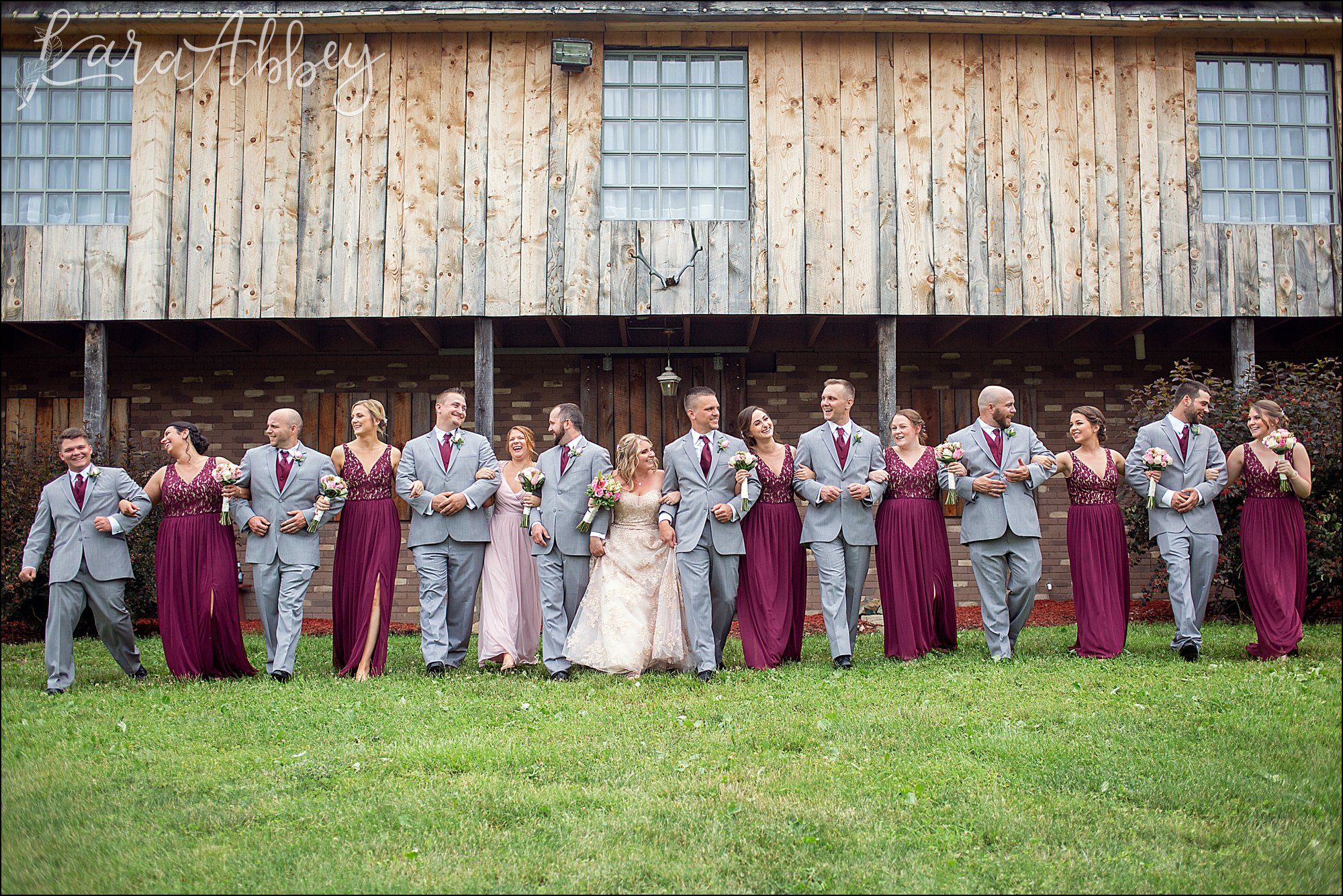 Elegant Summer Wedding at Five Pines Barn in Irwin, PA