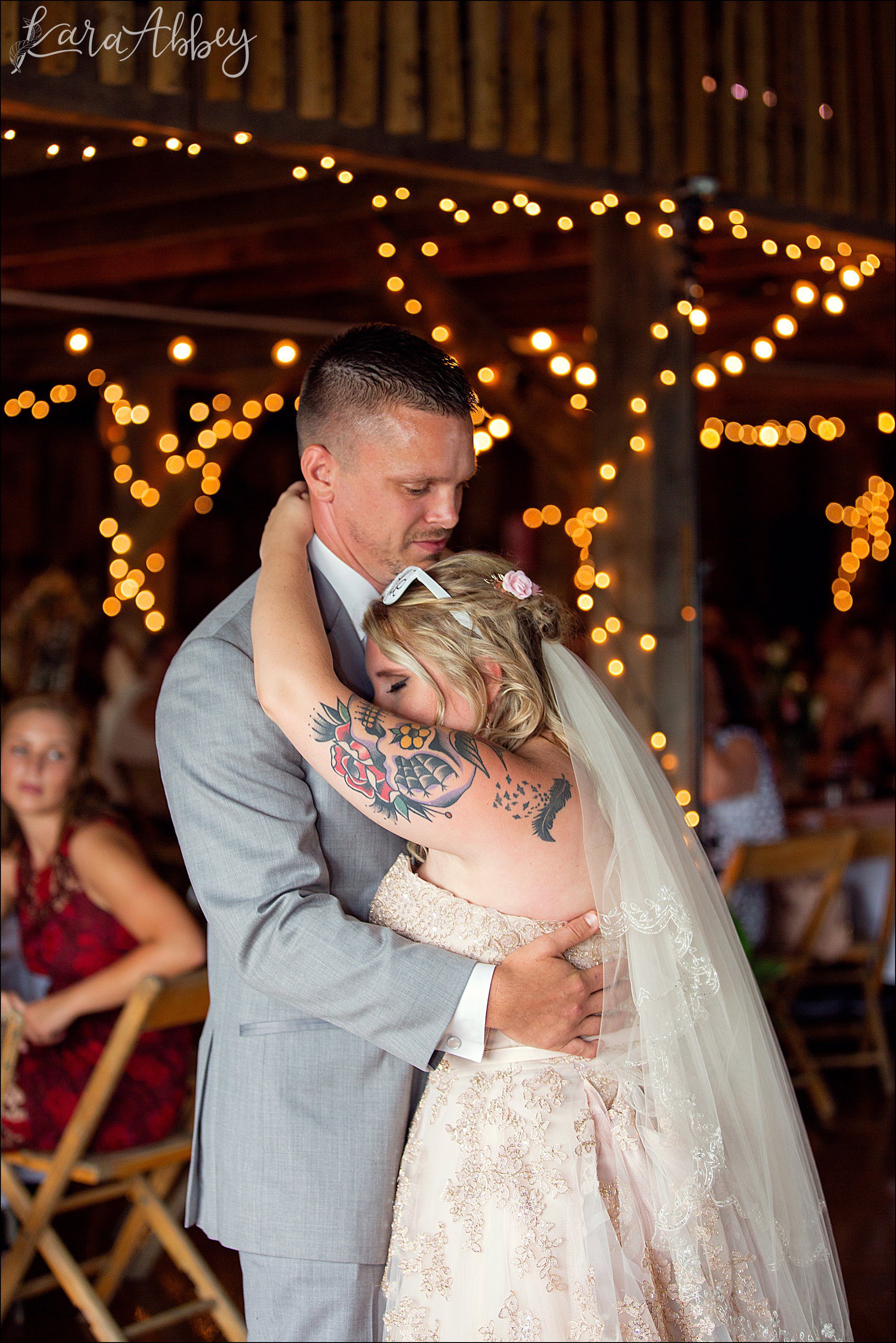 Elegant Summer Wedding at Five Pines Barn in Irwin, PA