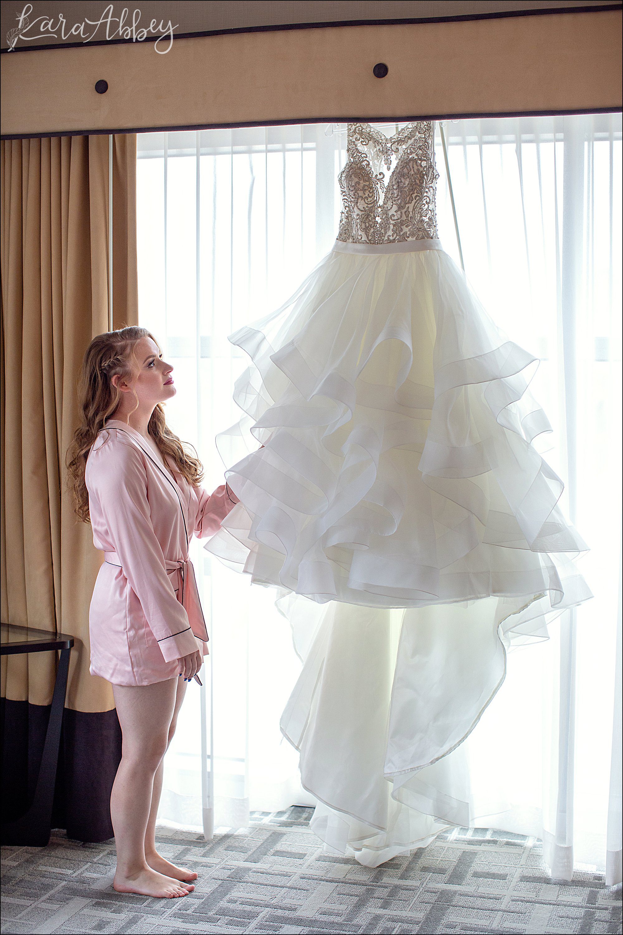 Phipps Conservatory Wedding in Pittsburgh, PA - Getting Ready Details at Cambria Inn & Suites