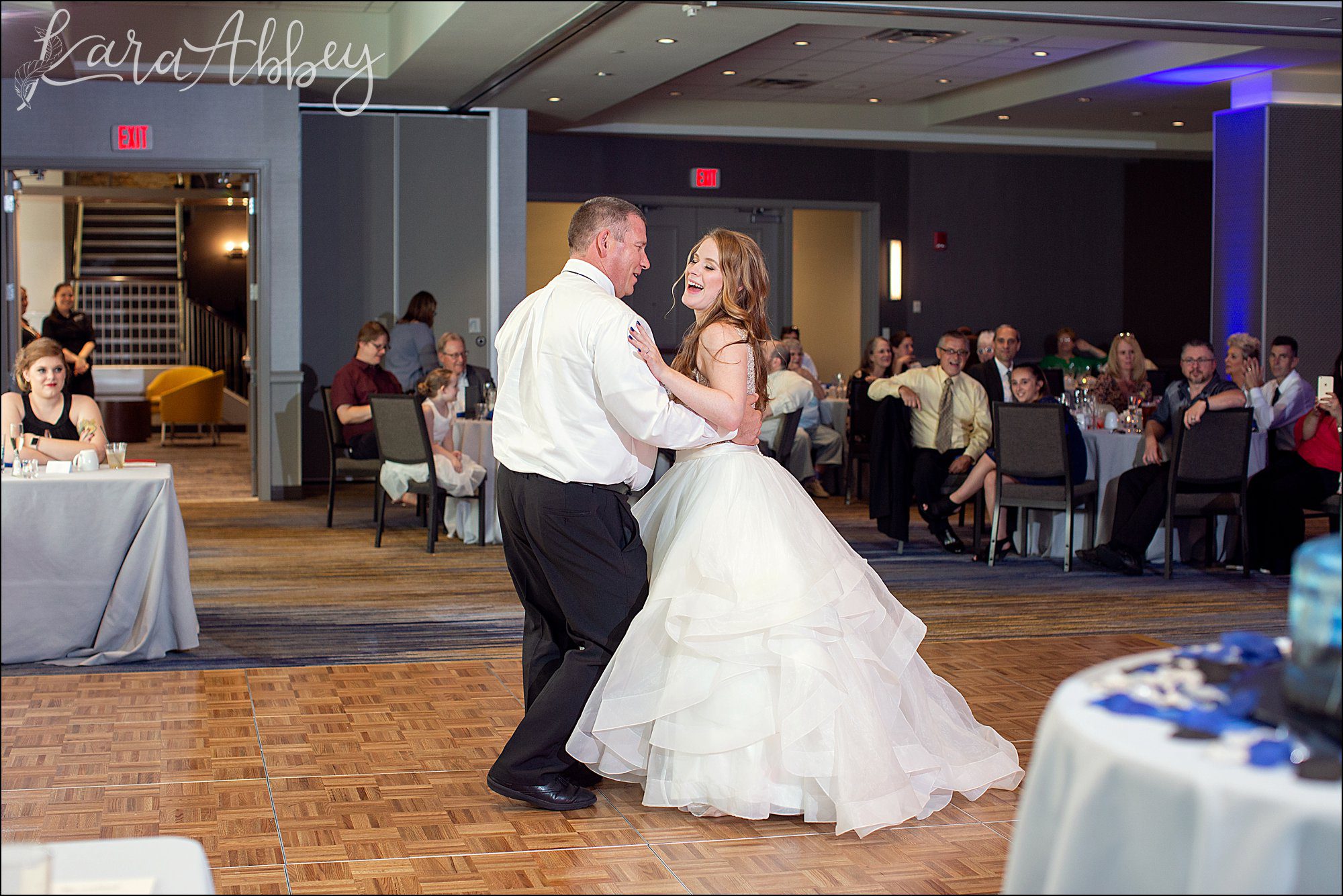 Cambria Inn & Suites in Pittsburgh, PA Wedding Reception