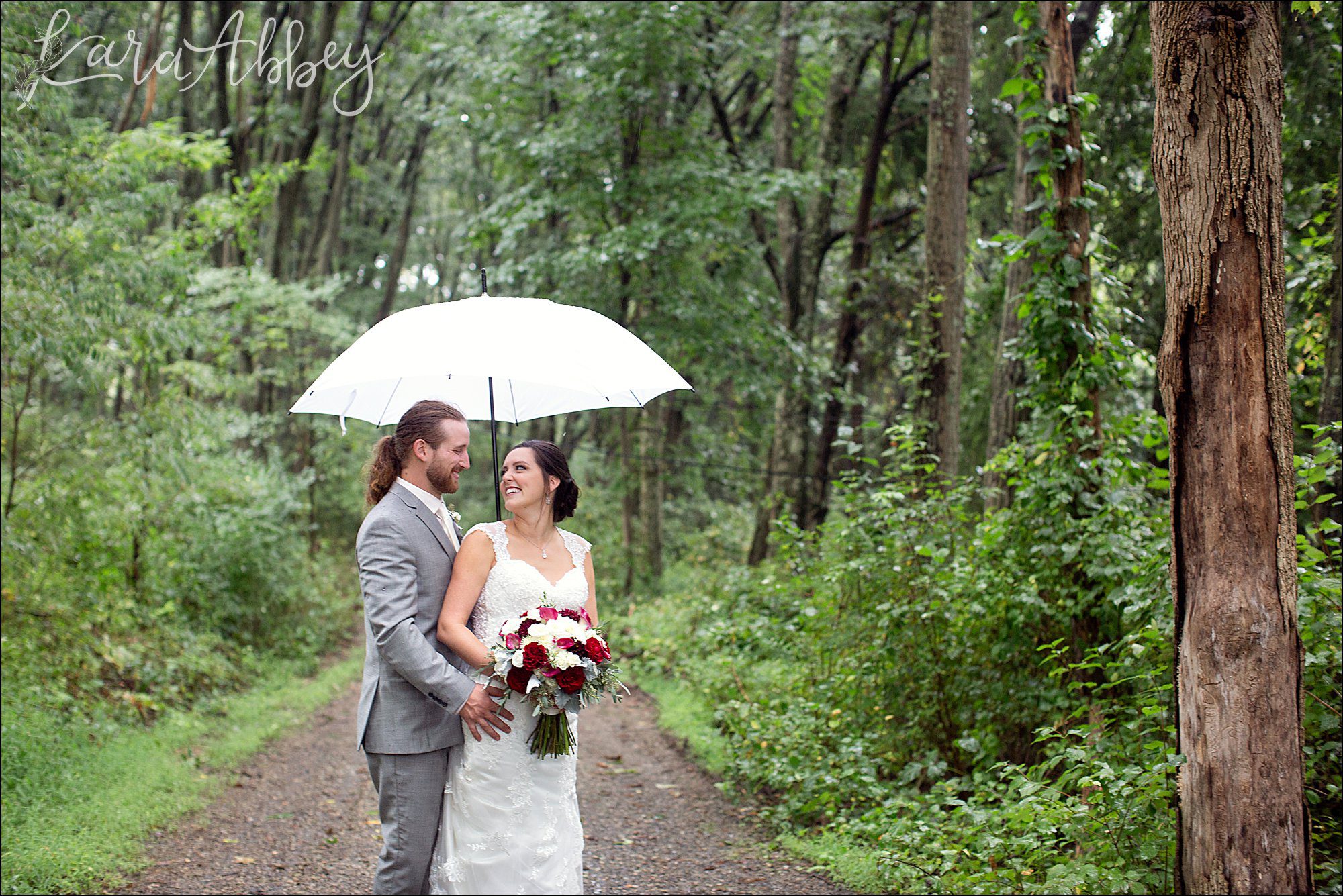 Rainy Summer Wedding Portraits at Bushy Run Battlefield in Jeannette, PA