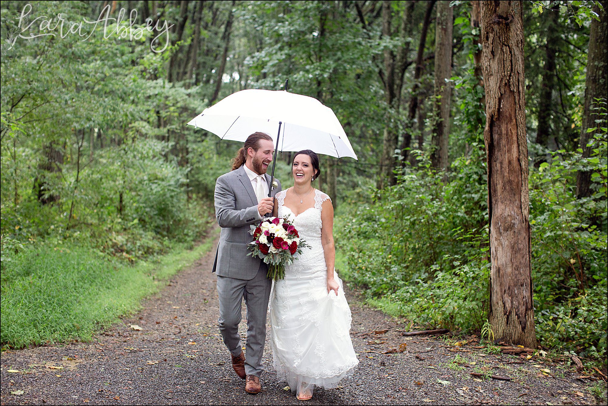 Rainy Summer Wedding Portraits at Bushy Run Battlefield in Jeannette, PA