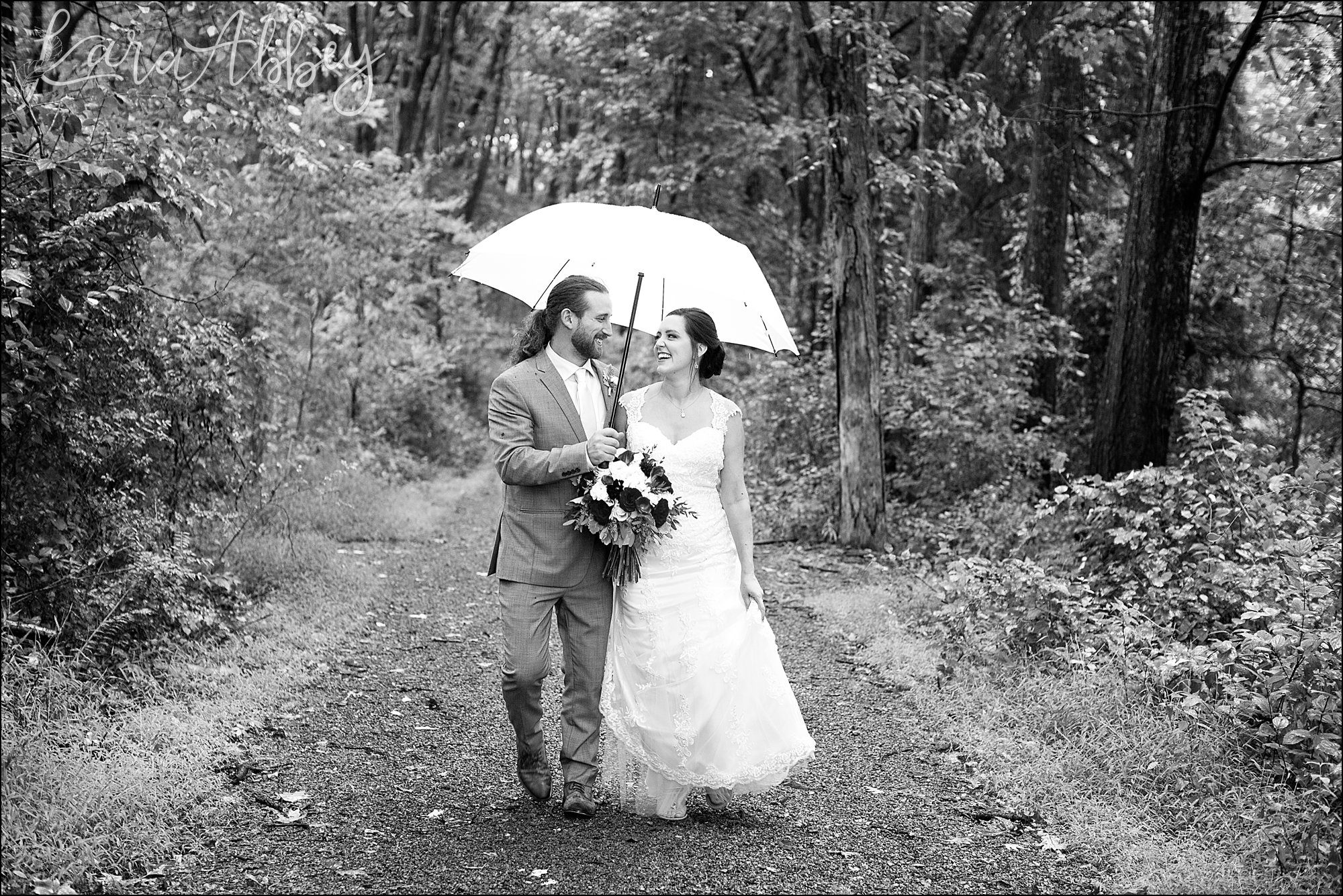 Rainy Summer Wedding Portraits at Bushy Run Battlefield in Jeannette, PA