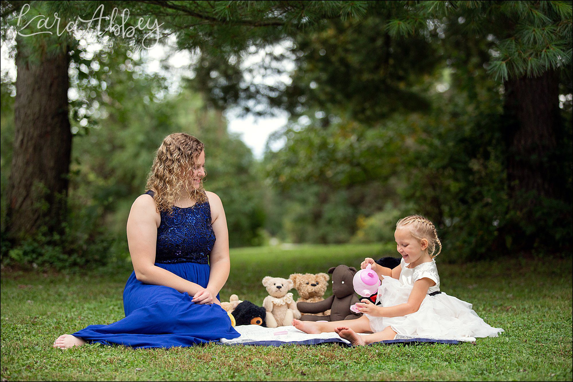 3 Year Old Teddy Bear Picnic Themed Portraits in Irwin, PA