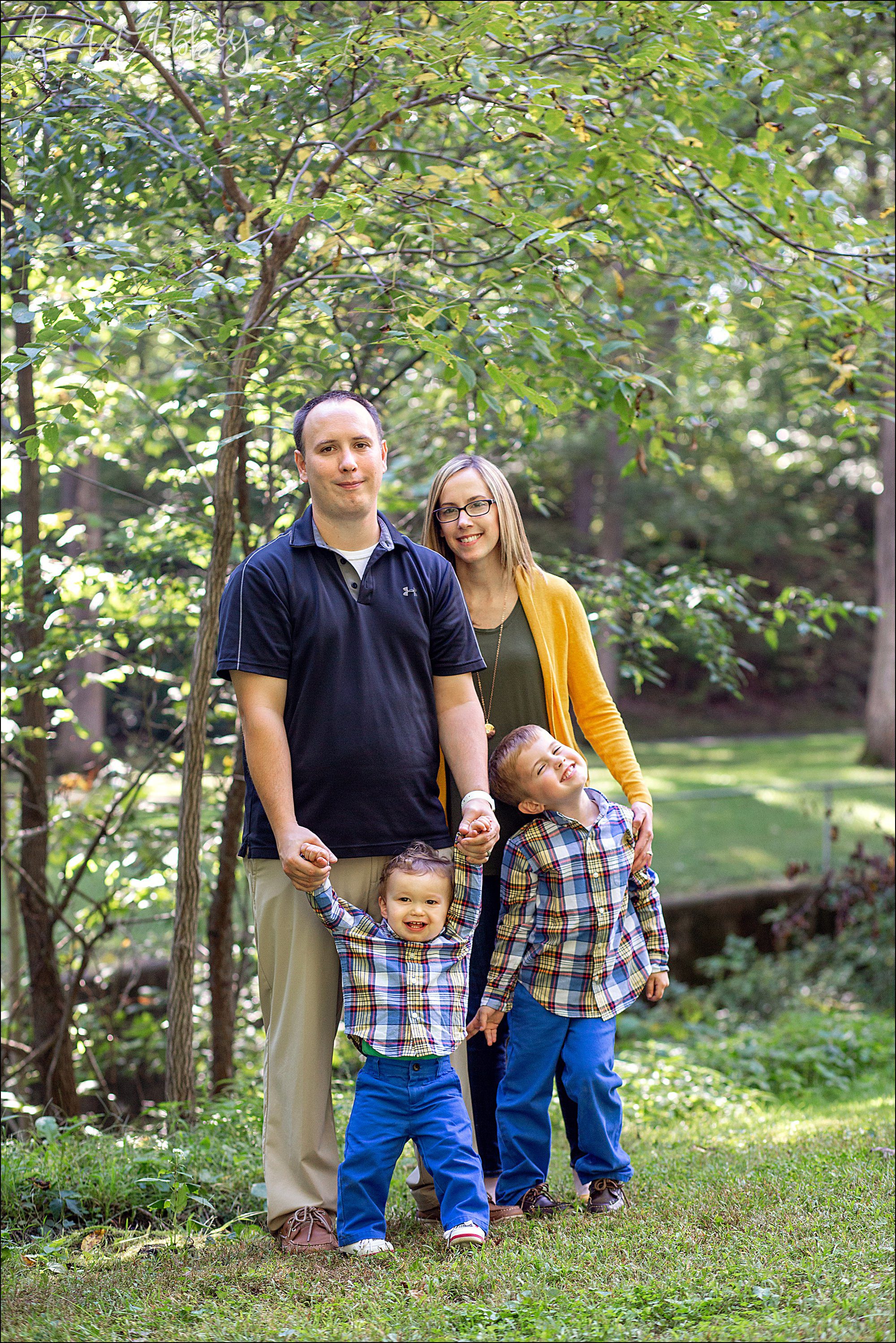 Irwin, PA Wedding Photographer Does Mini Sessions for Original Clients