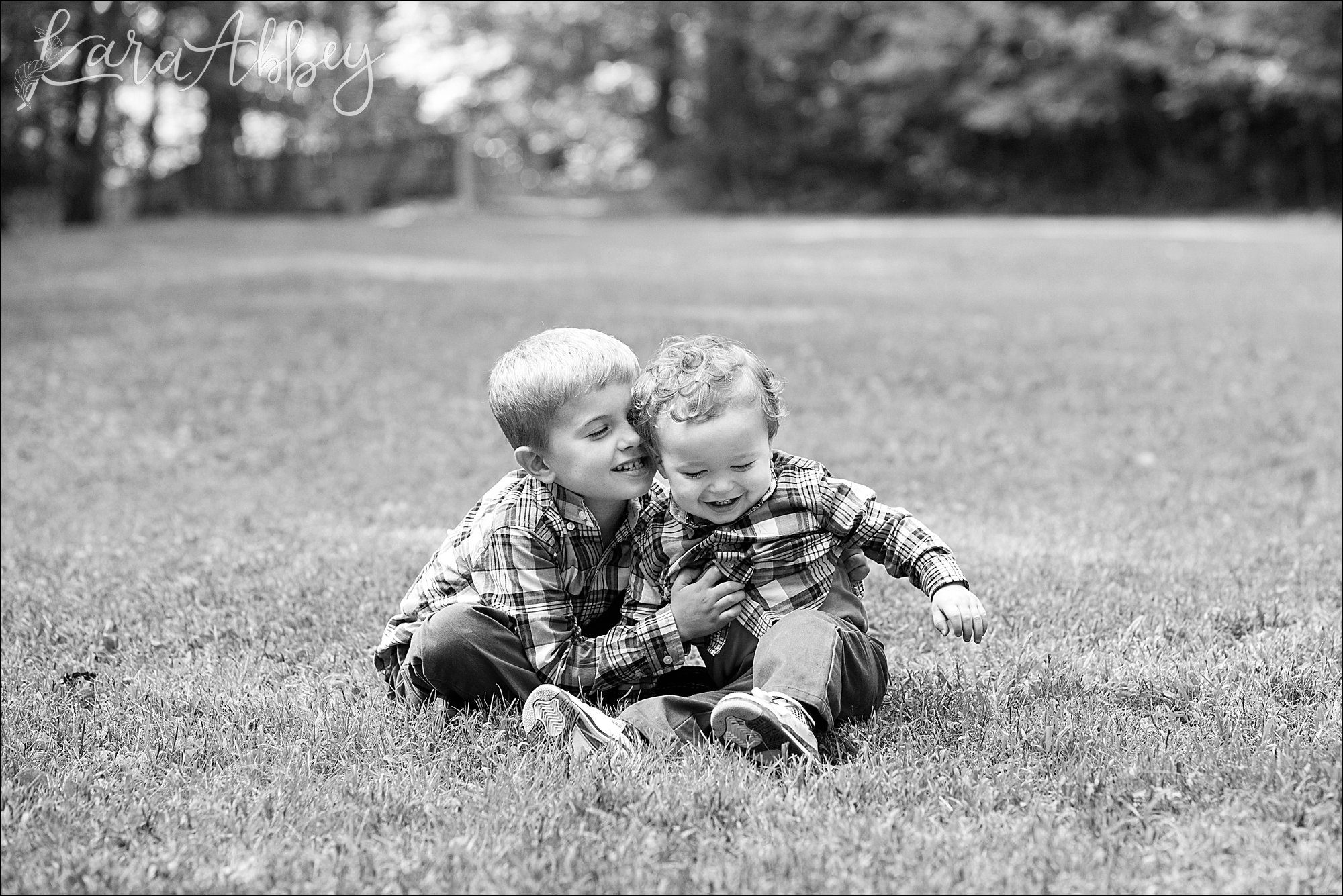 Irwin, PA Wedding Photographer Does Mini Sessions for Original Clients