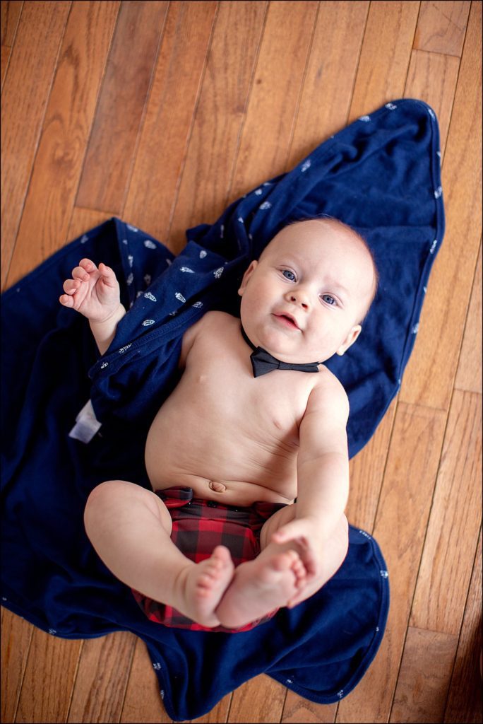 Leander Roxas 5 Month Milestone Photos in Irwin, PA