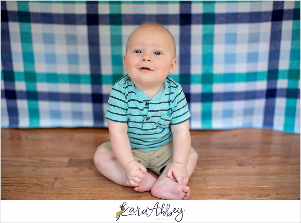 Leander Roxas 6 Month Milestone Photos in Irwin, PA