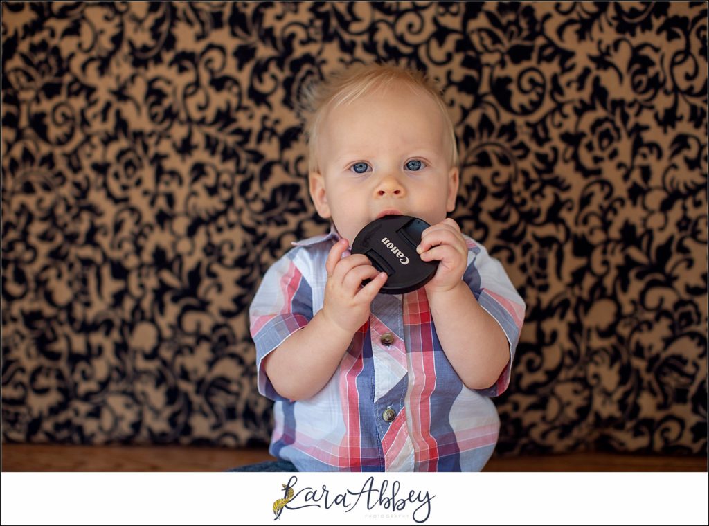 Leander Roxas 10 Month Portraits in Irwin, PA