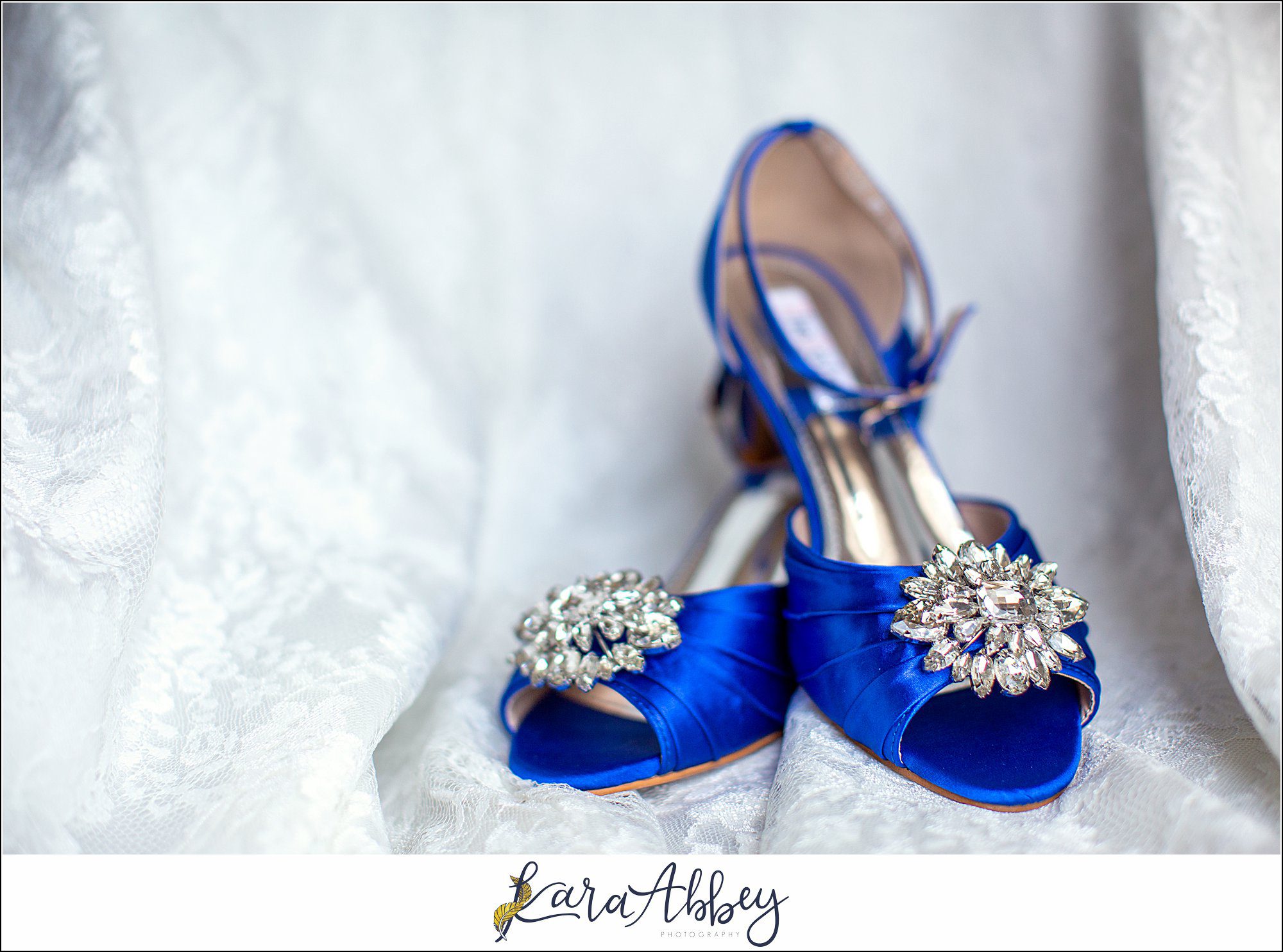 Intimate Summer Wedding - Bride Getting Ready at the Hampton Inn in Irwin, PA