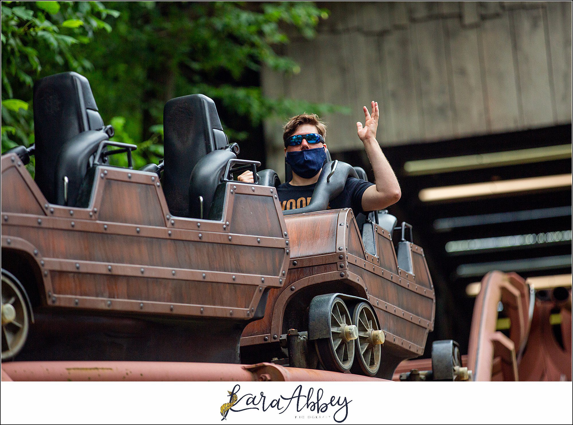 The Adventuring Abbeys go to Dollywood in Tennessee