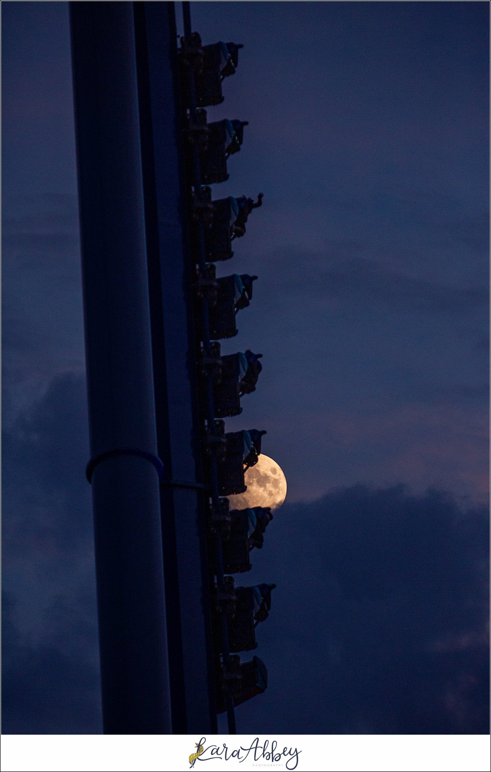 The Adventuring Abbeys - Our Last Roller Coaster Riding Trip of 2020 - Kings Island Moon Photos over Orion