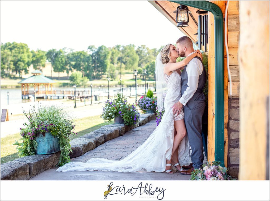 Favorite Wedding Images from 2020 Weddings by Kara Abbey Photography in Irwin PA