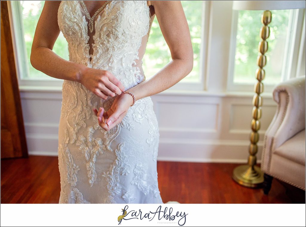 Favorite Wedding Images from 2020 Weddings by Kara Abbey Photography in Irwin PA