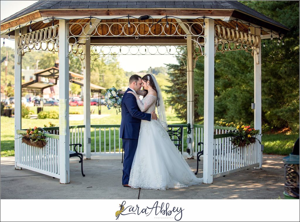 Favorite Wedding Images from 2020 Weddings by Kara Abbey Photography in Irwin PA