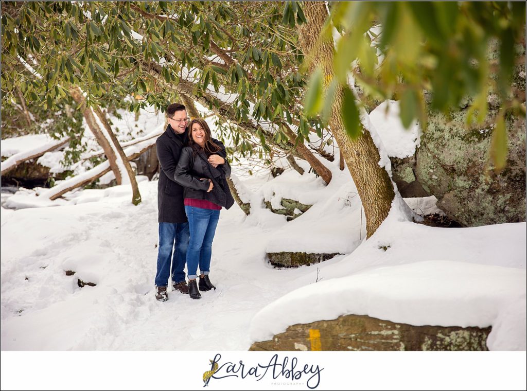 Snowy Winter Engagement Session at Ohiopyle State Park