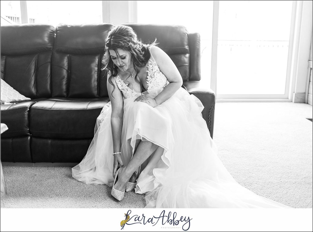 Spring Wedding Getting Ready at Hidden Valley Resort in Somerset, PA