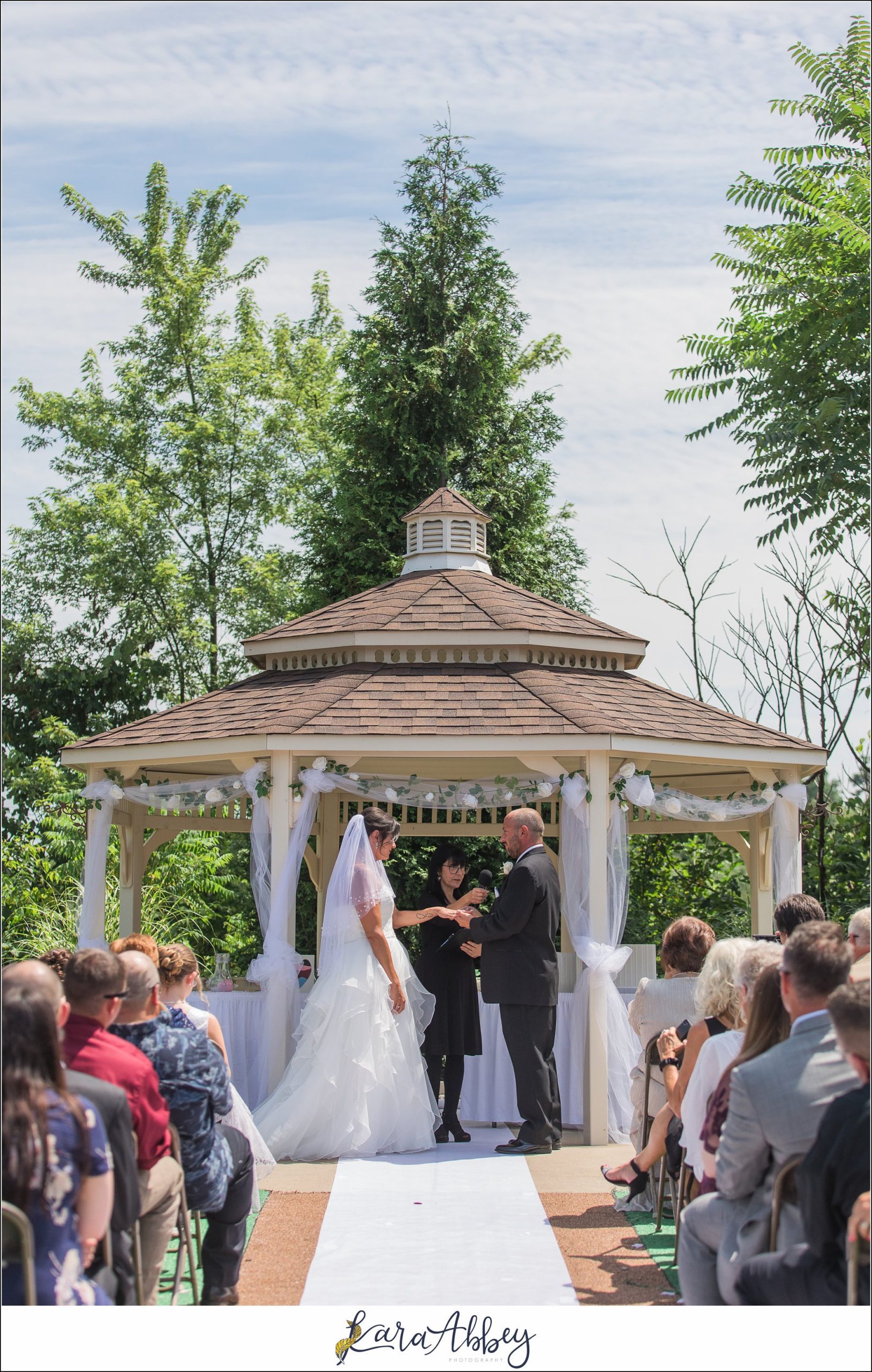 Summer Wedding at Stratigos in North Huntingdon PA