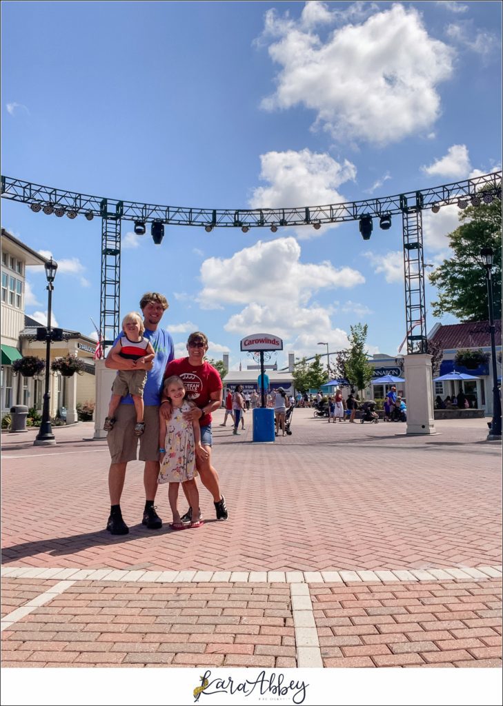 The Adventuring Abbeys at Carowinds Roller Coaster Family Vlog