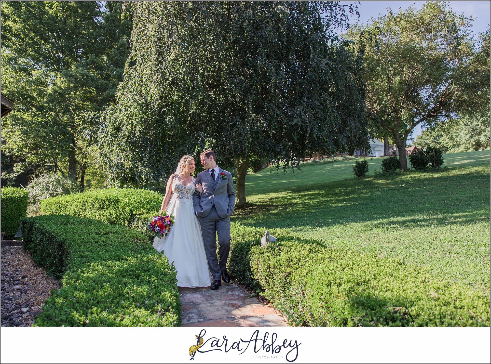 Elegant Summer Wedding at The Grand Estate at Hidden Acres in Freeport, PA