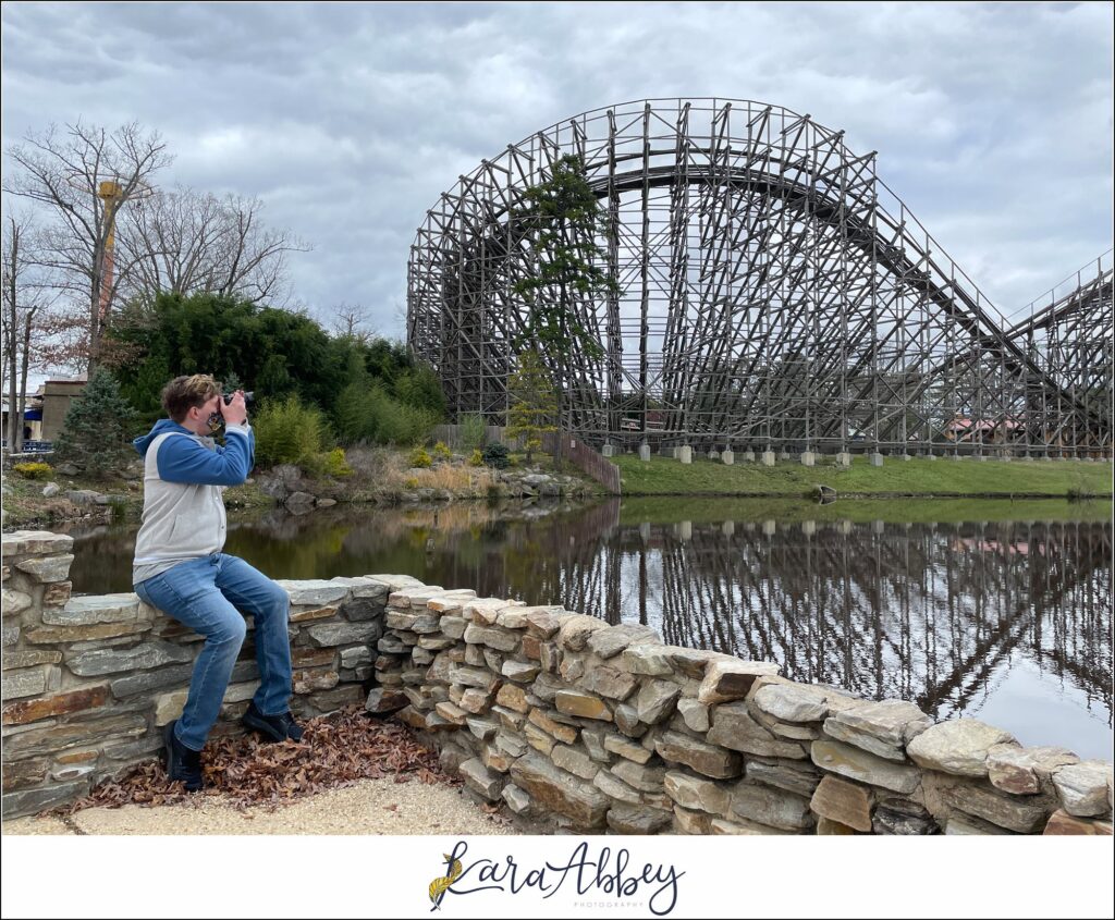 Roller Coaster Photographer Working Behind The Scenes in 2021