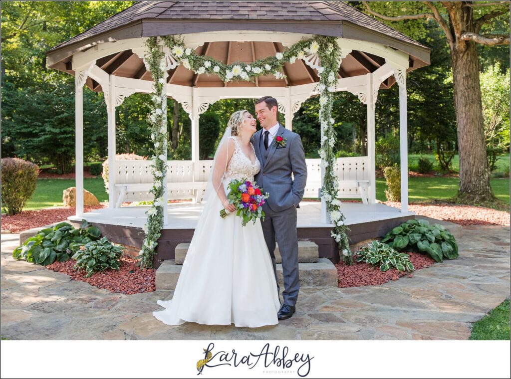 Amazing Wedding Photography by Photographer in Irwin PA - The Grand Estate at Hidden Acres in Freeport, PA