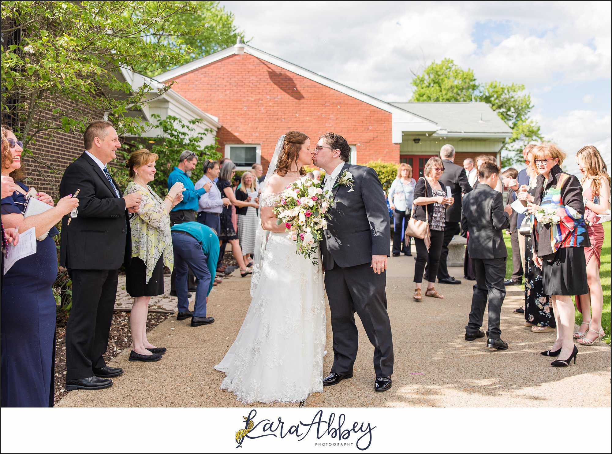 Spring Wedding at Lutheran Church of Our Saviour in Irwin, PA
