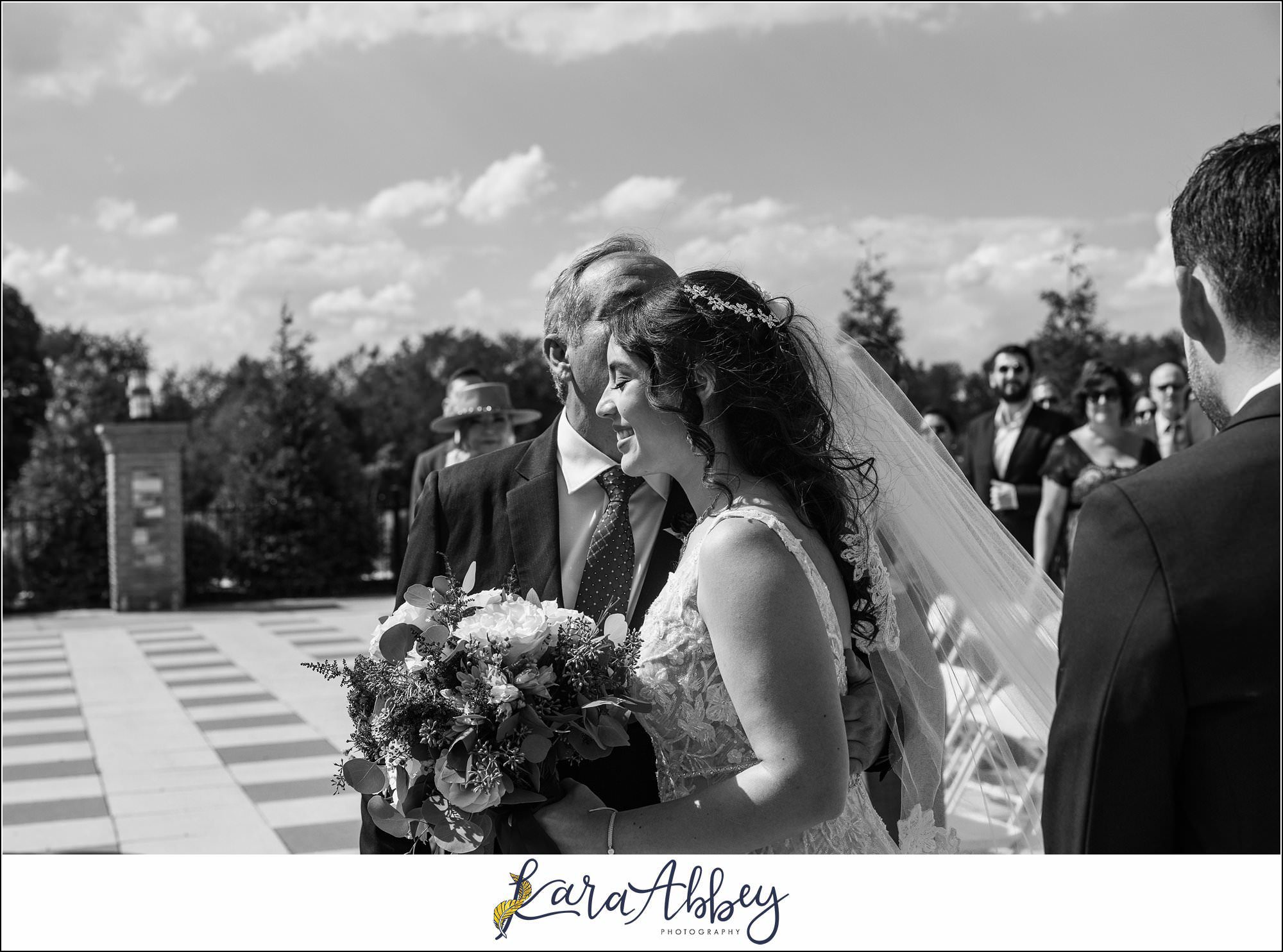 Wedding at The Event on Sunny Brook at Sunny Hills Golf Course in Kent, OH