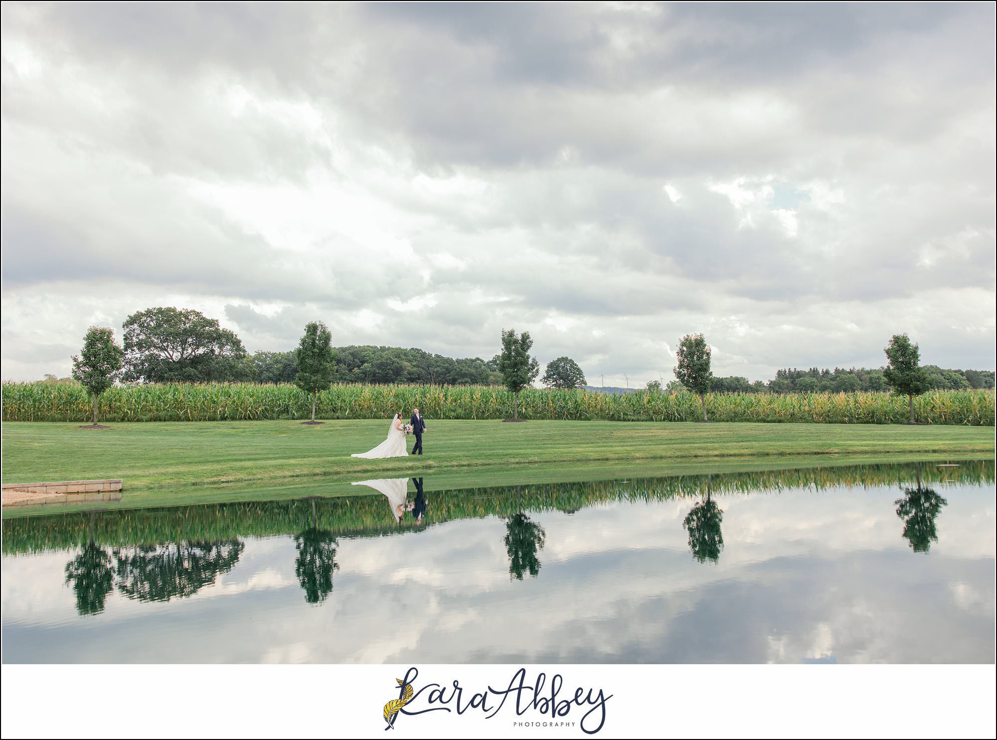 Summer Wedding at White Barn at Lucas Farm in Oakland MD