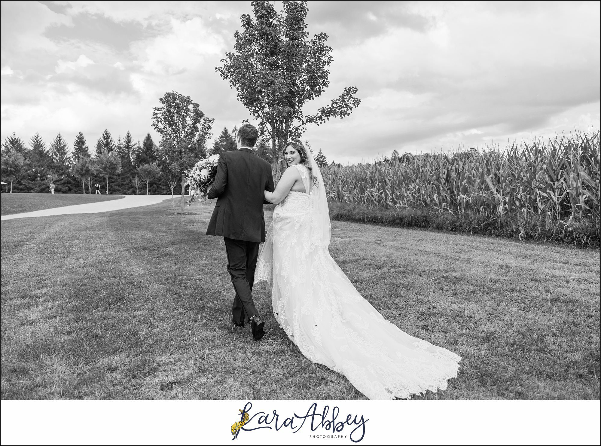 Summer Wedding at White Barn at Lucas Farm in Oakland MD