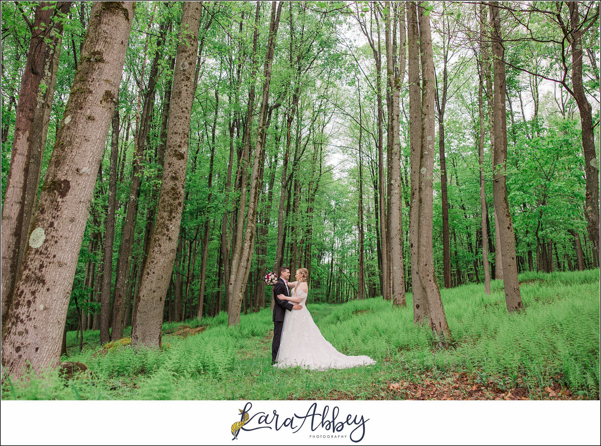 Rainy Spring Wedding at Oak Lodge in Stahlstown, PA